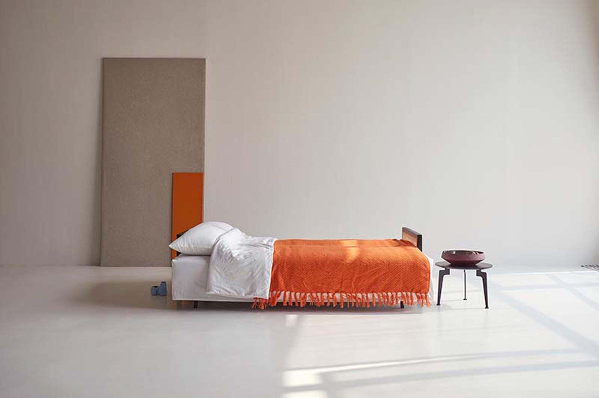 Elegantes Narvi Bettsofa: Komfort und Design in perfekter Harmonie.