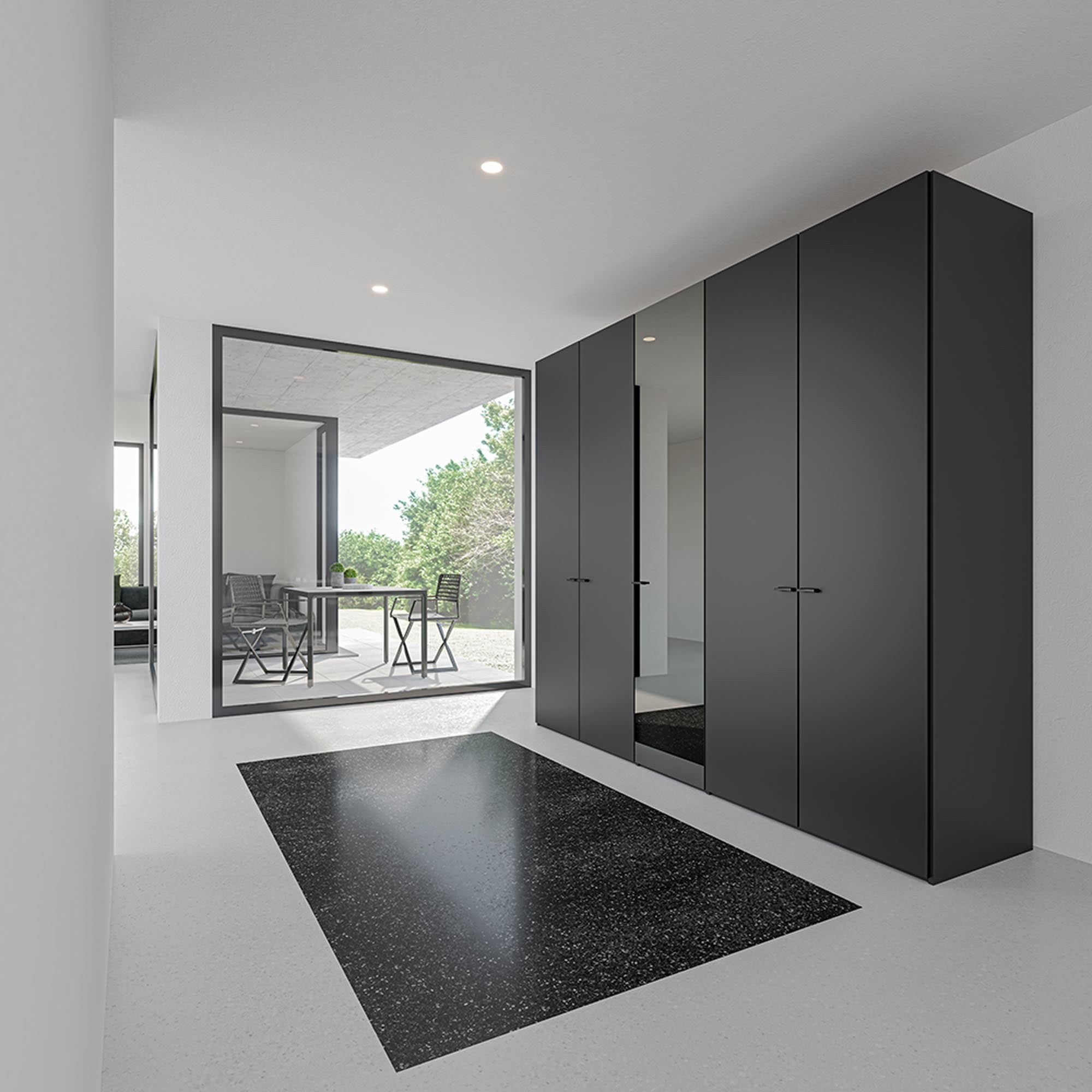 Eleganter 5-türiger Drehtürenschrank in Anthrazit von Jutzler.