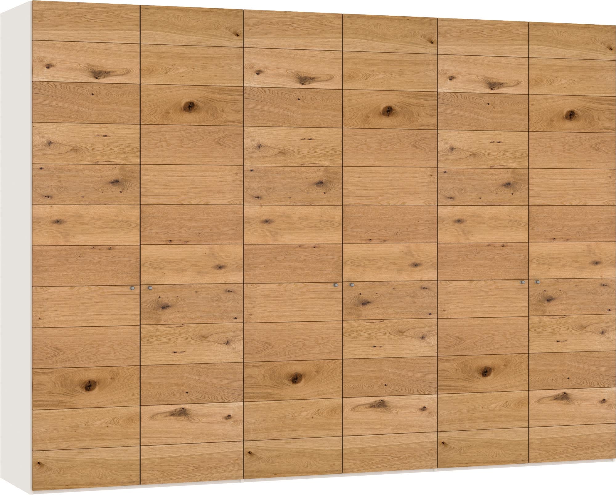 Stilvoller Jutzler Drehtürenschrank aus Wildeiche mit Zubehör.