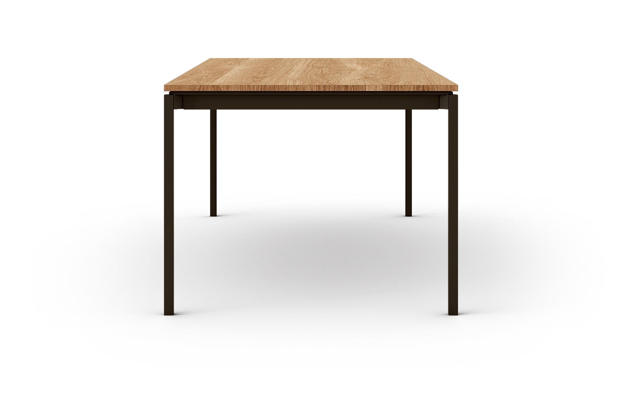 Erleben Sie den Dan Tisch von Mobimex: Ein stilvoller Holztisch, der modernes Design und praktische Nutzung harmonisch verbindet.