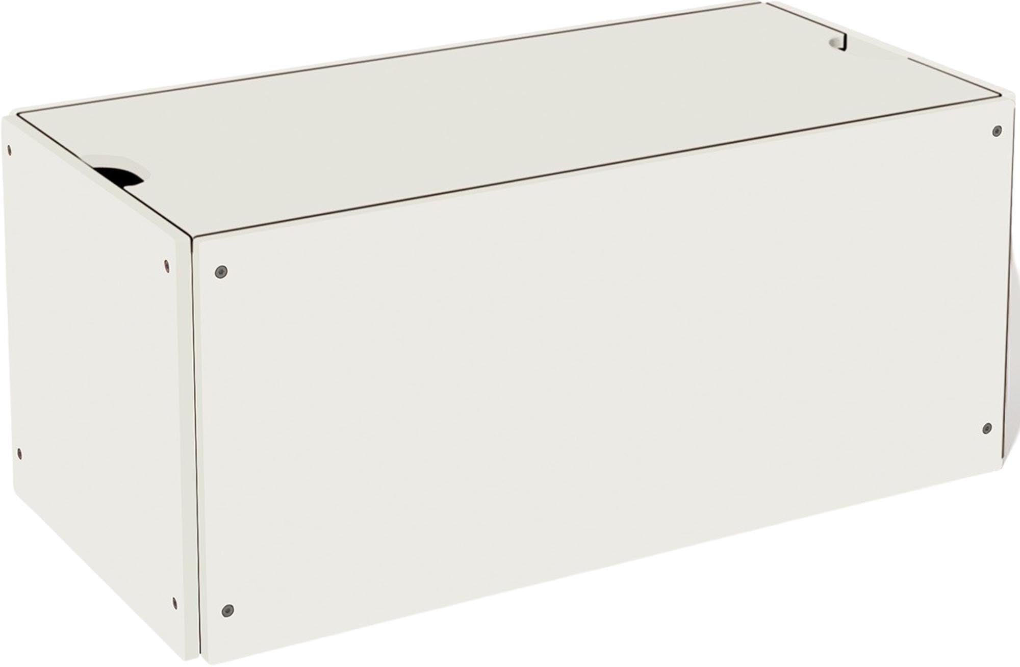 Eleganter Bettkasten mit Deckel für zeitlose Schlafzimmerordnung.