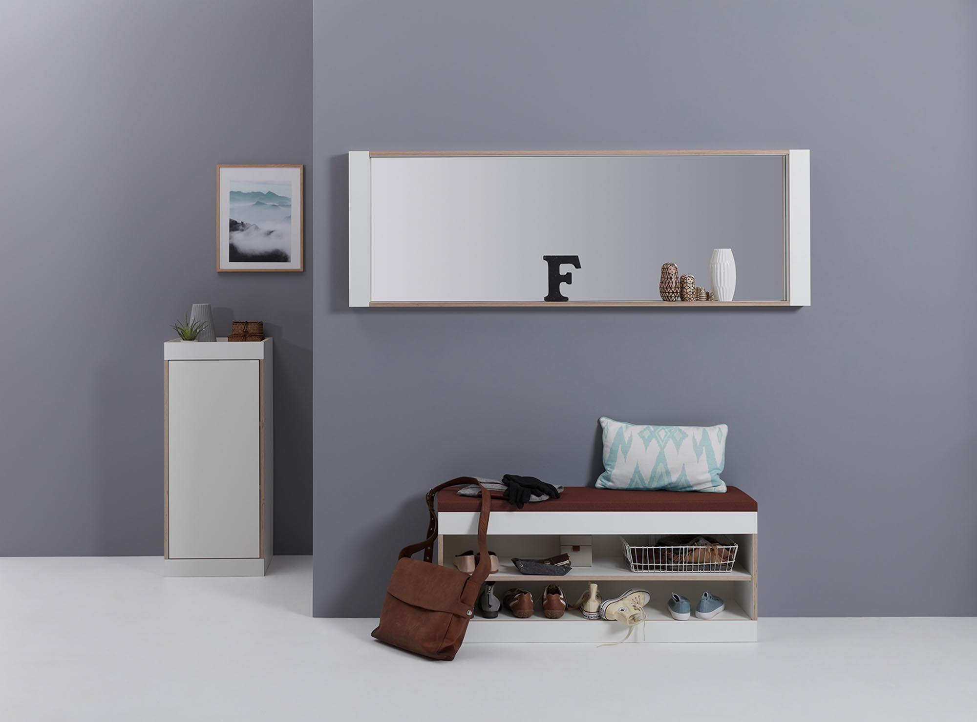 Elegante FLAI Schuhbank offen: Stilvoller Stauraum von Müller Möbel.