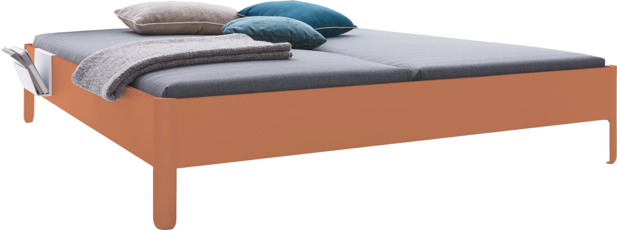 Nait Doppelbett 180: Minimalistisches Design trifft auf Komfort.