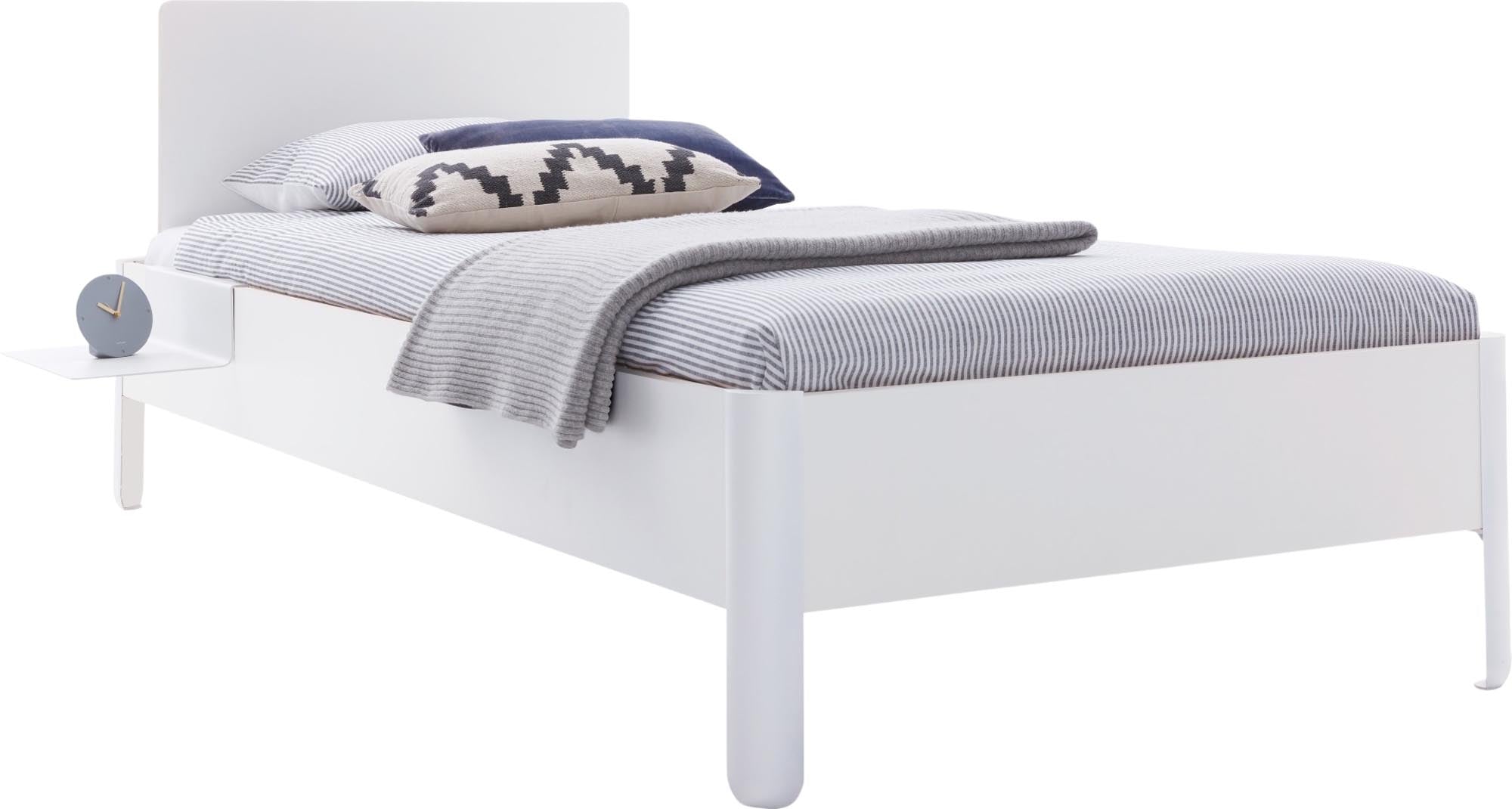 Stilvolles Nait Bett 120 cm mit Kopfteil von Müller Möbelwerkstätten.
