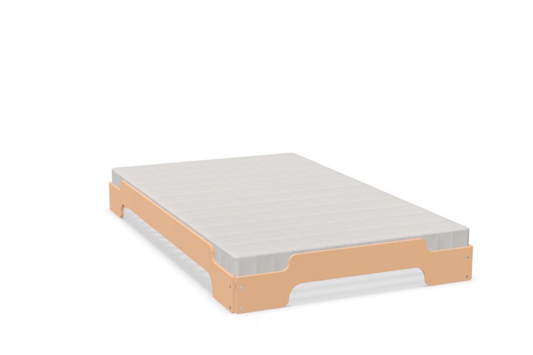 Entdecken Sie die Stapelliege Klassik von Müller Möbelwerkstätten – ein zeitloses, platzsparendes Design, das Funktionalität und Eleganz vereint.