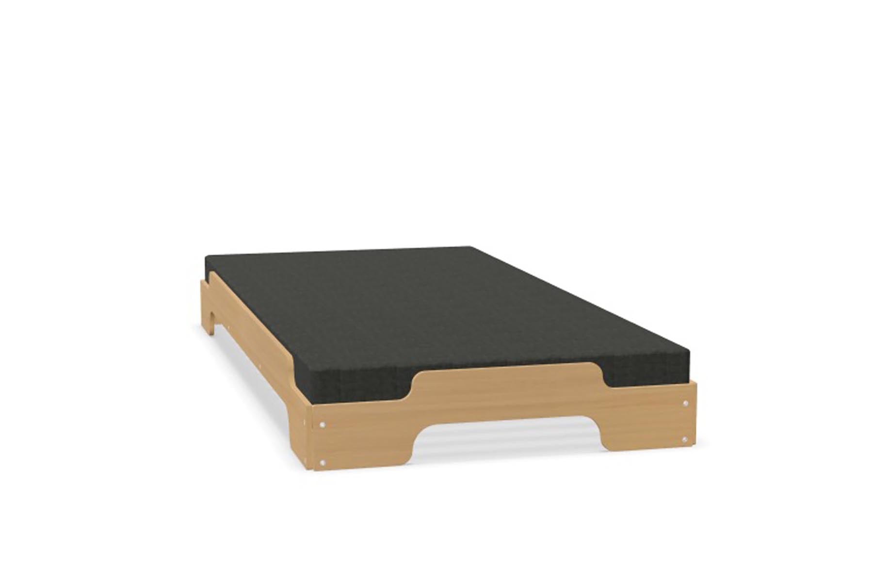 Elegante Stapelliege Klassik: Perfekte Lösung für flexible Räume.