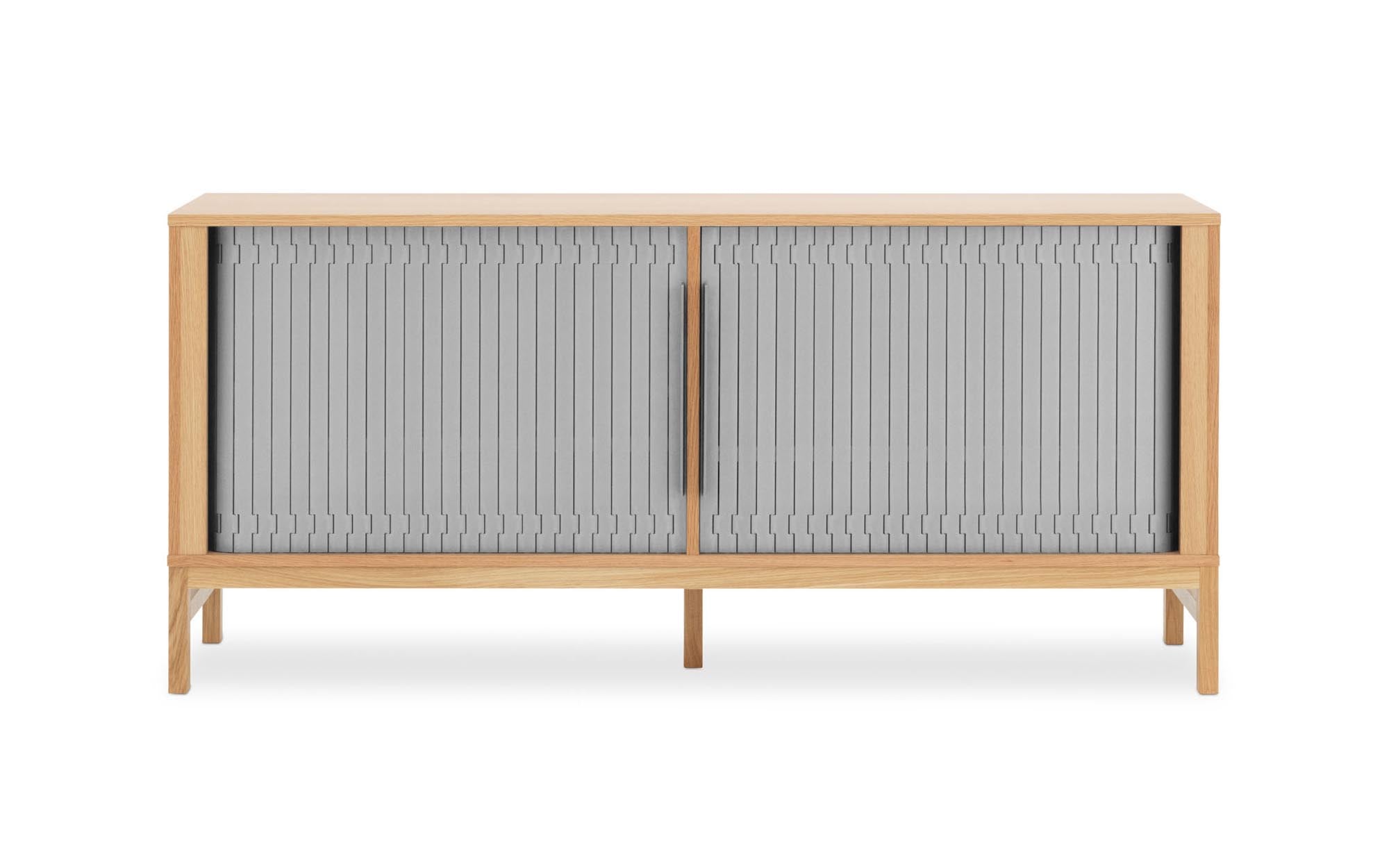 Entdecken Sie das Jalousi Sideboard Grau von Normann Copenhagen – ein stilvolles Möbelstück mit modernem Design und vielseitigen Einsatzmöglichkeiten.