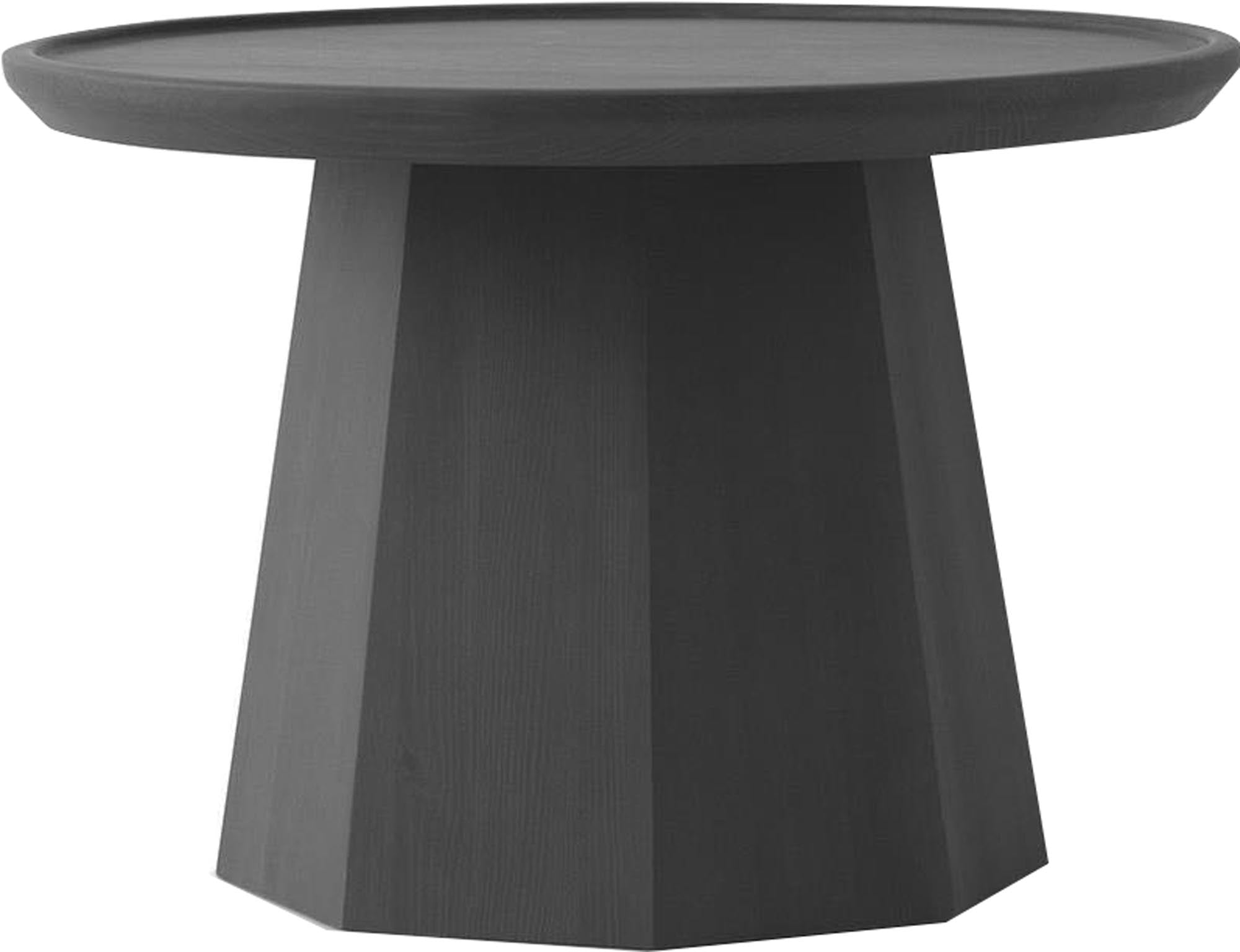 Pine Tisch Large: Elegante Schlichtheit trifft skandinavische Ästhetik.