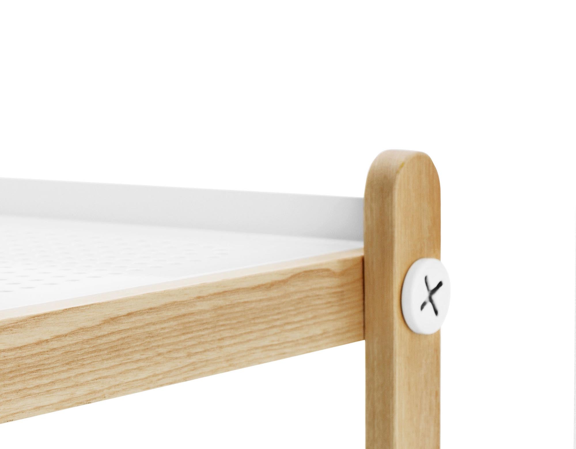 Das Sko Schuhregal von Normann Copenhagen vereint modernes Design mit Funktionalität und bietet eine stilvolle Aufbewahrung für Ihre Schuhe.