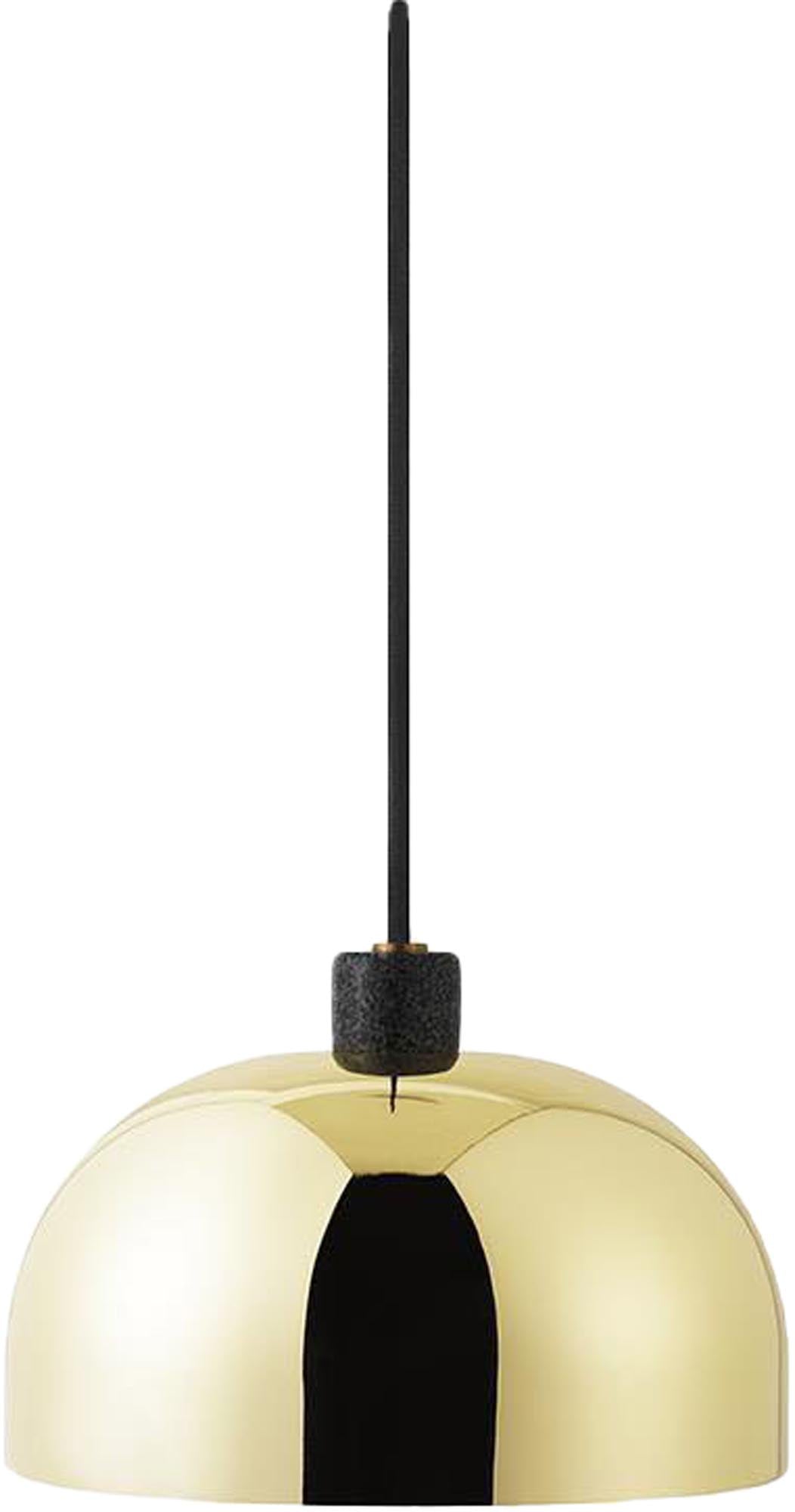 Entdecken Sie die elegante Grant Pendelleuchte Ø23 EU von Normann Copenhagen. Zeitloses Design, hochwertige Materialien und vielseitige Einsatzmöglichkeiten.