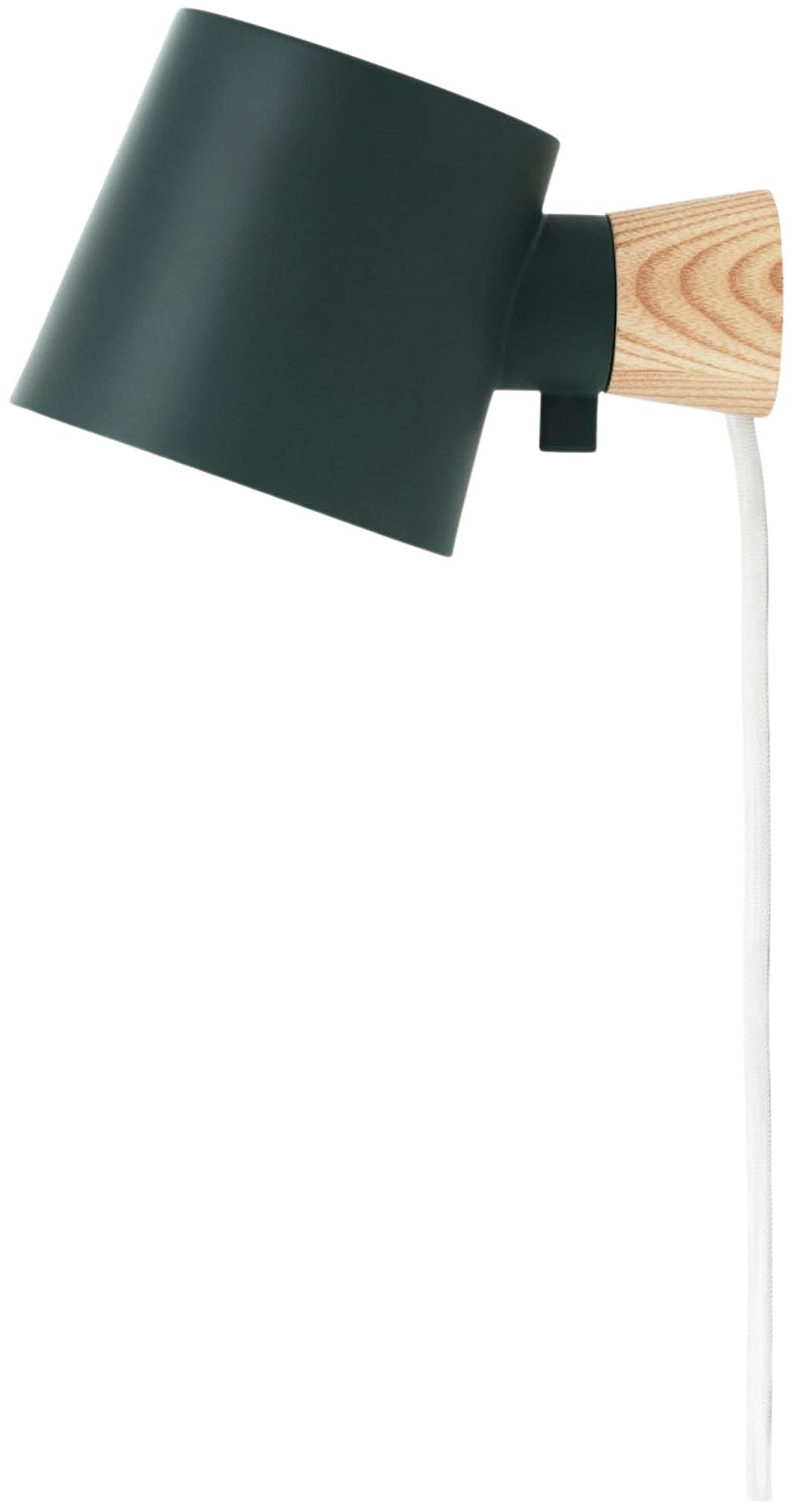 Rise Wandleuchte EU petrolgrün in  präsentiert im Onlineshop von KAQTU Design AG. Wandleuchte ist von Normann Copenhagen