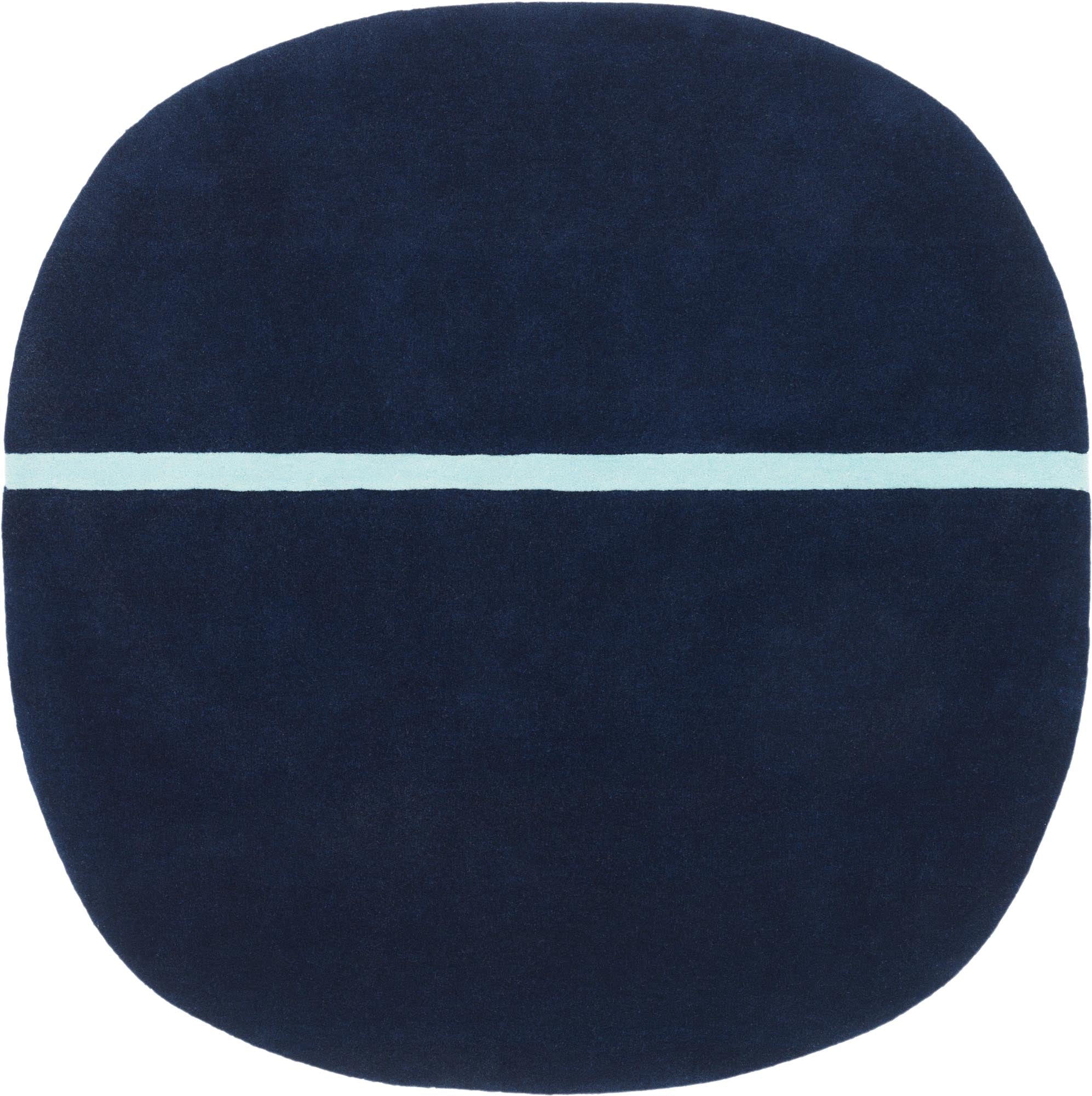 Oona Teppich: Zeitloses Design trifft auf nordische Raffinesse.