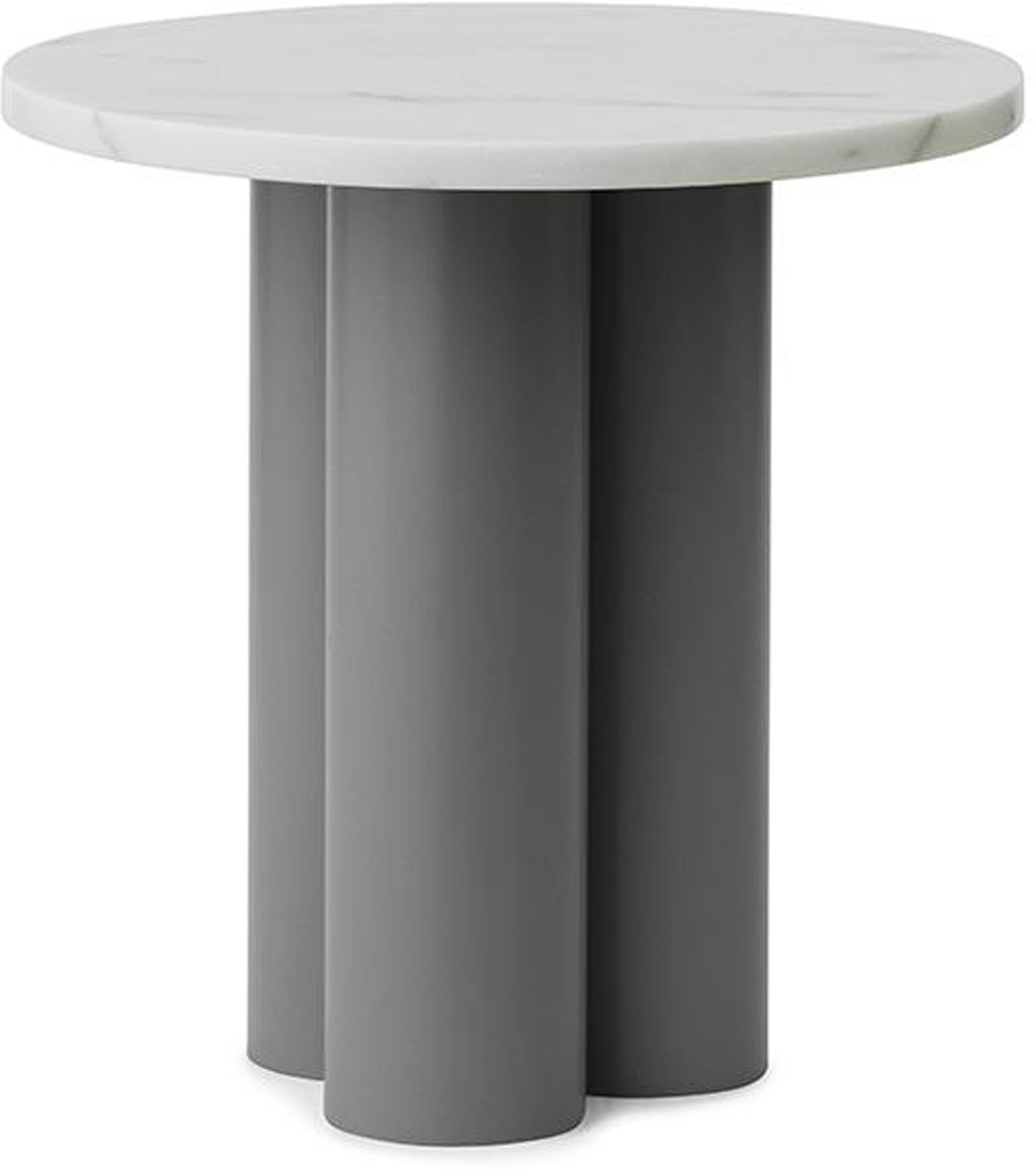 Der stilvolle Dit Beistelltisch von Normann Copenhagen vereint Funktionalität und Ästhetik – ideal für zeitgemäße Einrichtungskonzepte.