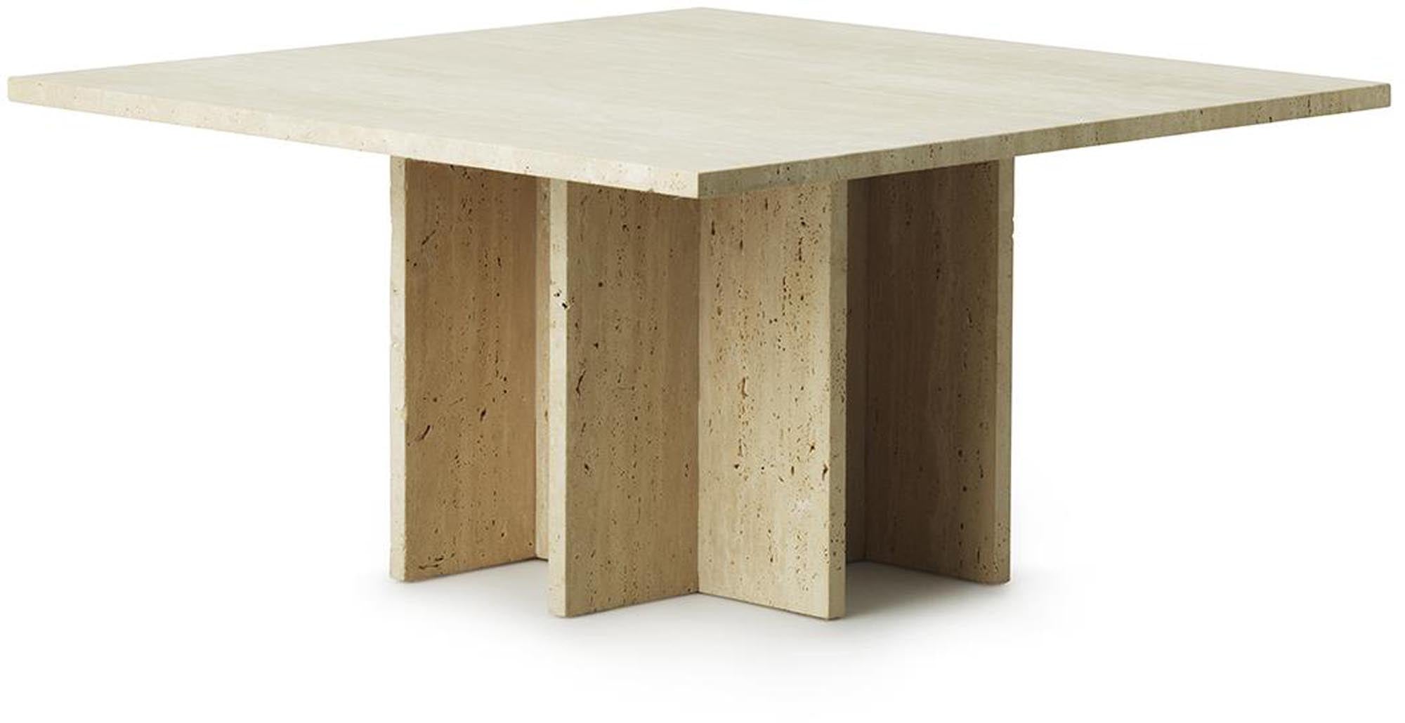 Entdecken Sie den Edge Couchtisch Gross Travertin von Normann Copenhagen – minimalistisches Design, nachhaltiger Naturstein und vielseitige Eleganz.