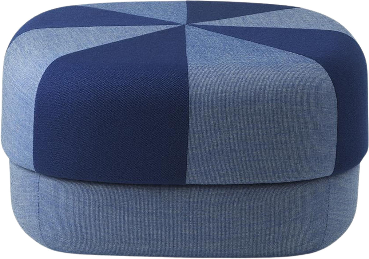 Circus Pouf Duo Gross Blau in präsentiert im Onlineshop von KAQTU Design AG. Pouf ist von Normann Copenhagen