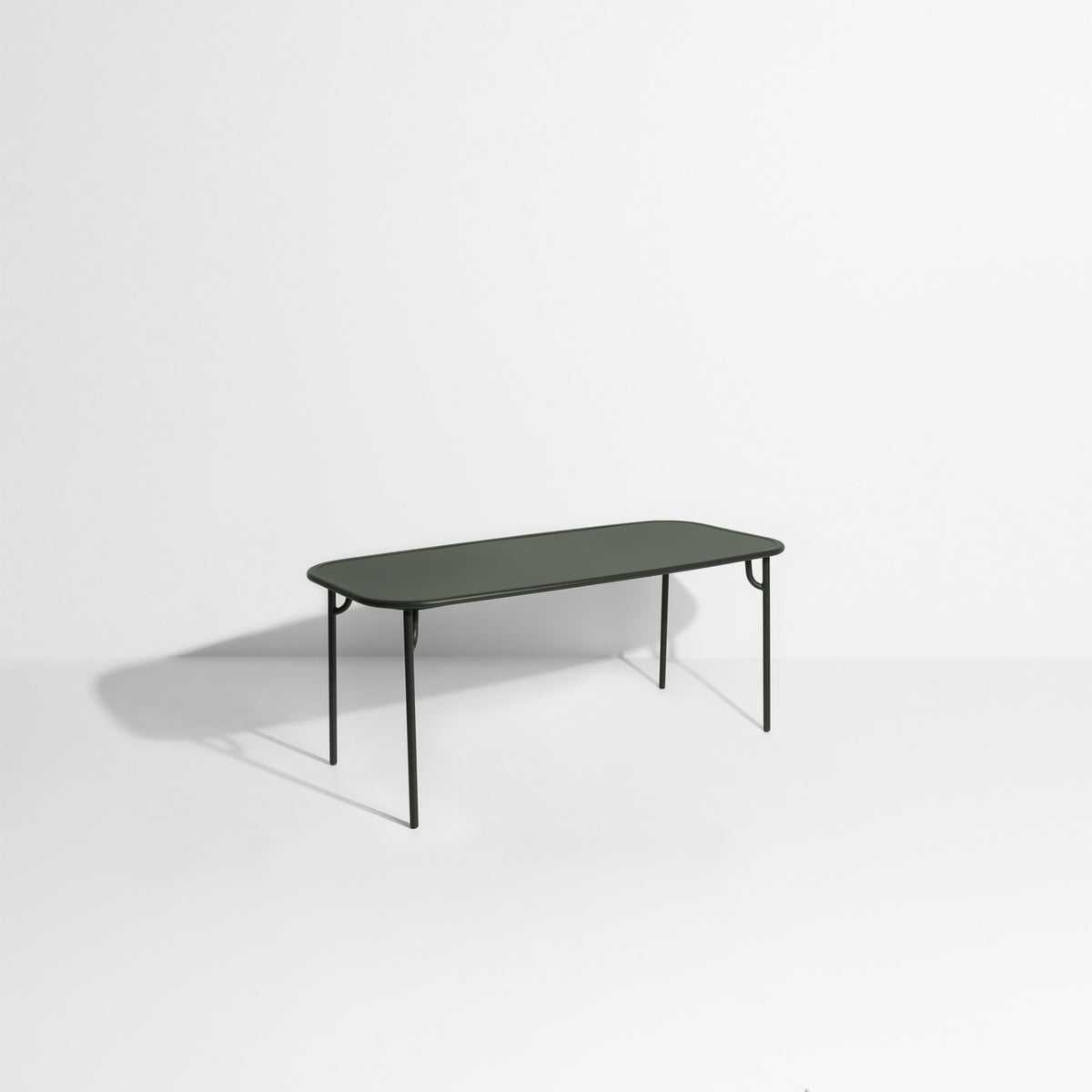 Week-End Tisch Medium in Green Glass präsentiert im Onlineshop von KAQTU Design AG. Gartentisch ist von Petite Friture