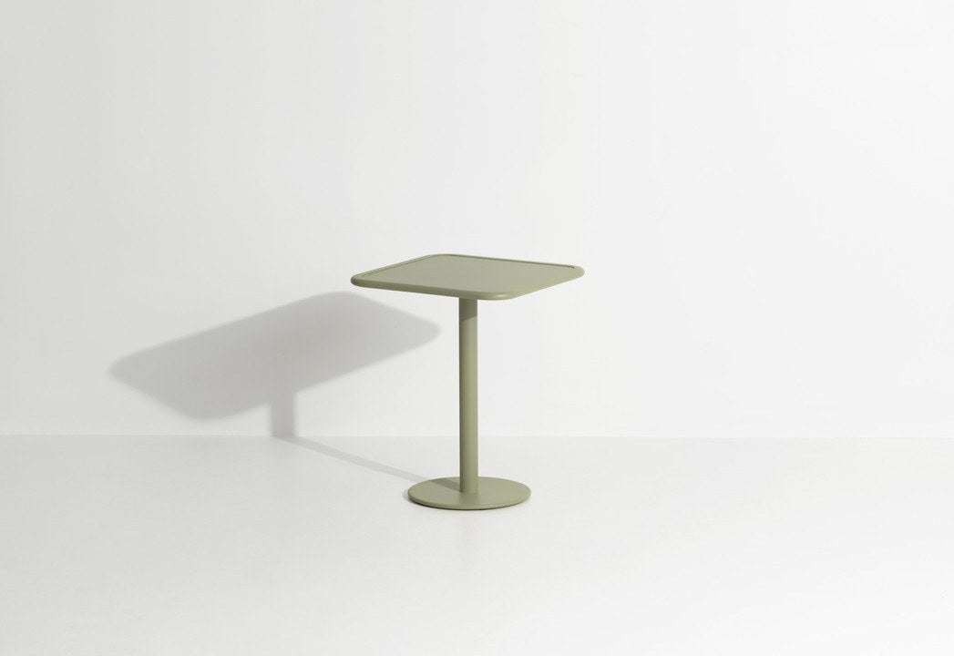 Week-End Dining Table in Jade Green präsentiert im Onlineshop von KAQTU Design AG. Gartentisch ist von Petite Friture