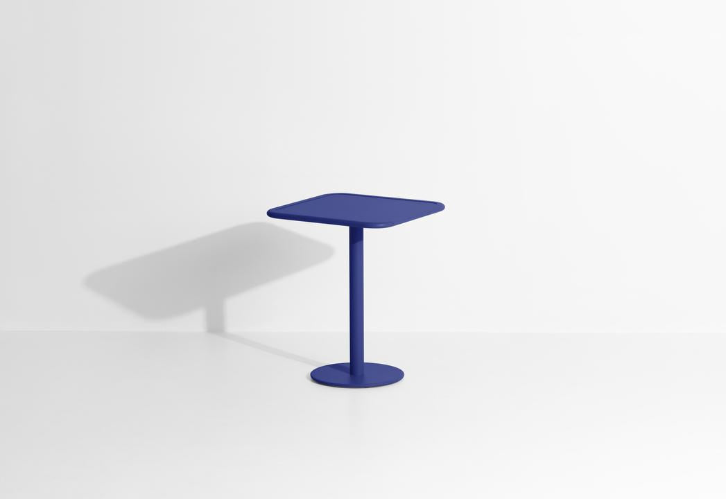 Week-End Dining Table in Blue präsentiert im Onlineshop von KAQTU Design AG. Gartentisch ist von Petite Friture