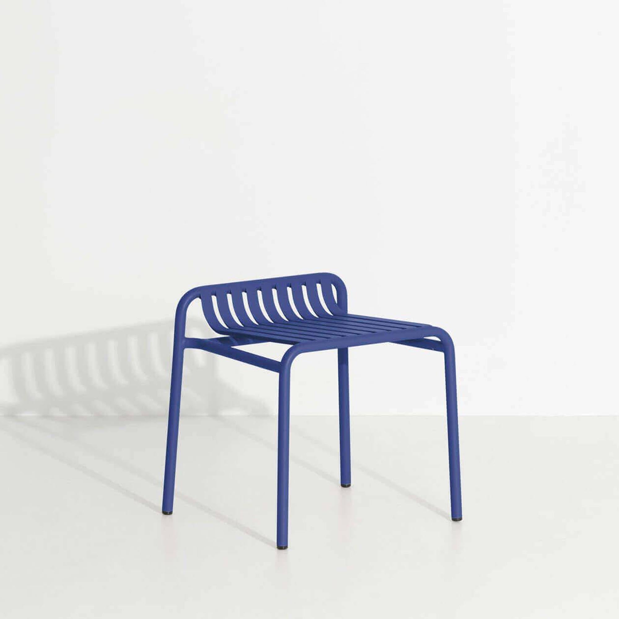 Week-End Gartenhocker: Modernes Design für stilvolle Aussenbereiche.