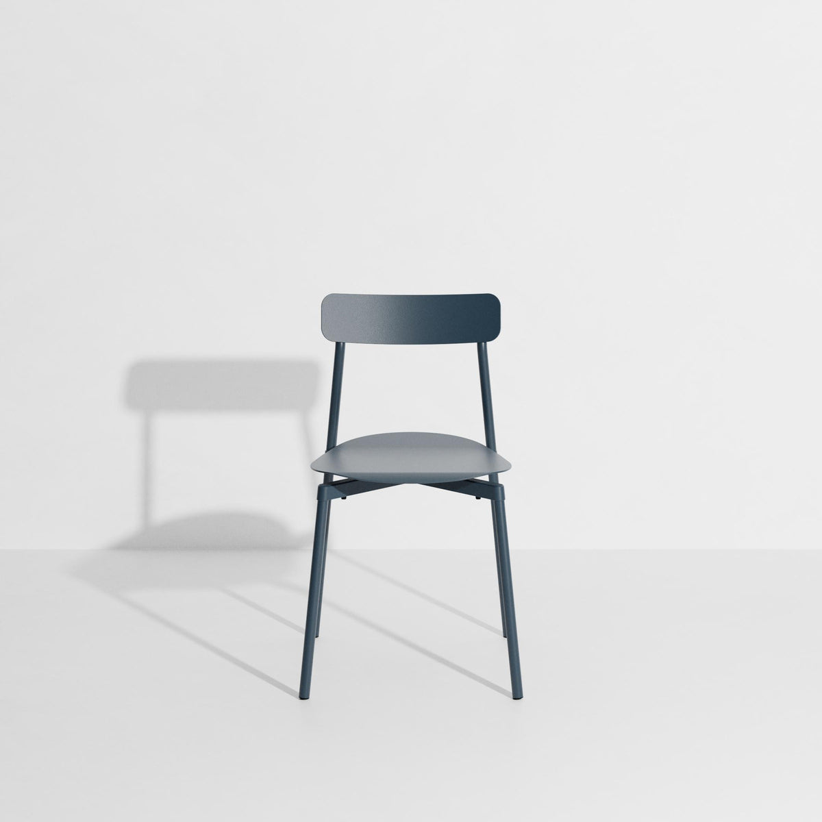 Fromme Stuhl in Grey Blue präsentiert im Onlineshop von KAQTU Design AG. Gartenstuhl ist von Petite Friture