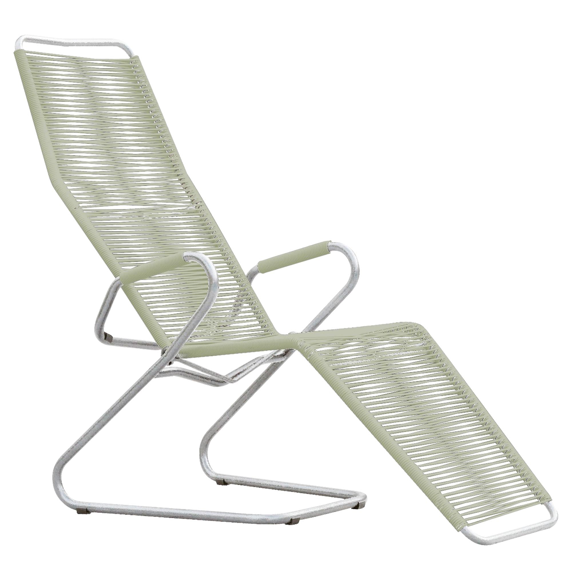 Locarno Spaghetti Liegestuhl in Pastellgrün präsentiert im Onlineshop von KAQTU Design AG. Liegestuhl ist von Schaffner