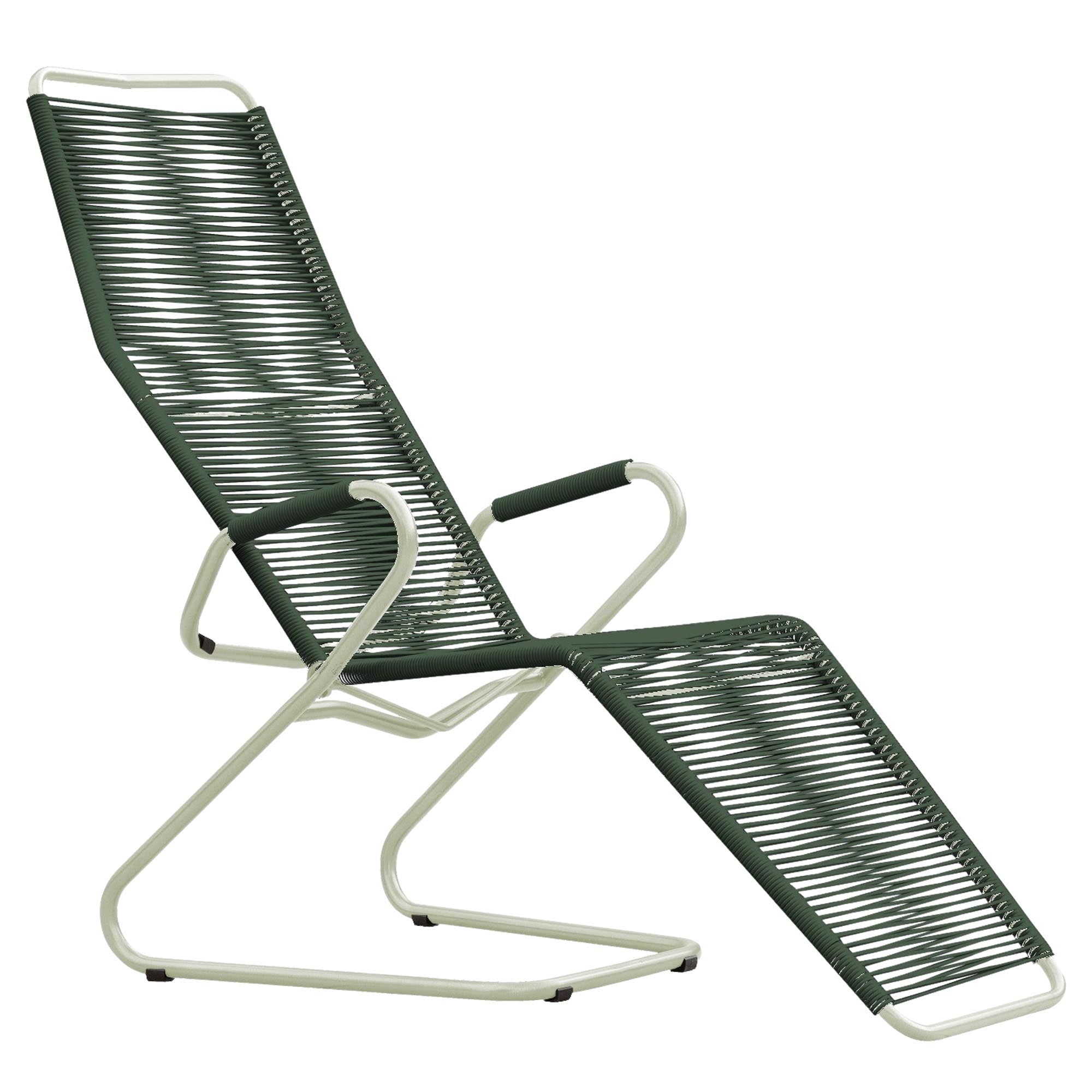 Locarno Spaghetti Liegestuhl in Tannengrün präsentiert im Onlineshop von KAQTU Design AG. Liegestuhl ist von Schaffner