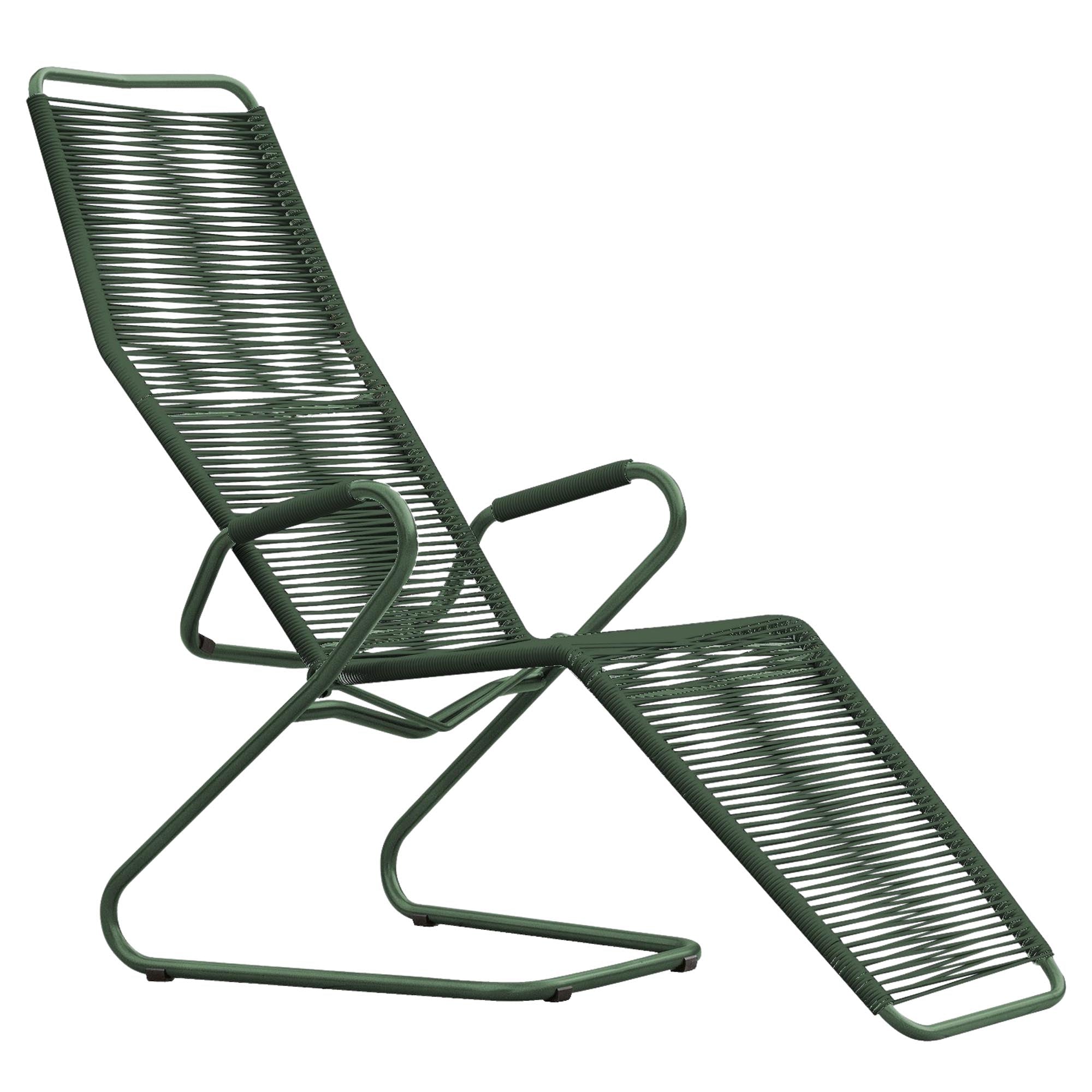 Locarno Spaghetti Liegestuhl in Tannengrün präsentiert im Onlineshop von KAQTU Design AG. Liegestuhl ist von Schaffner