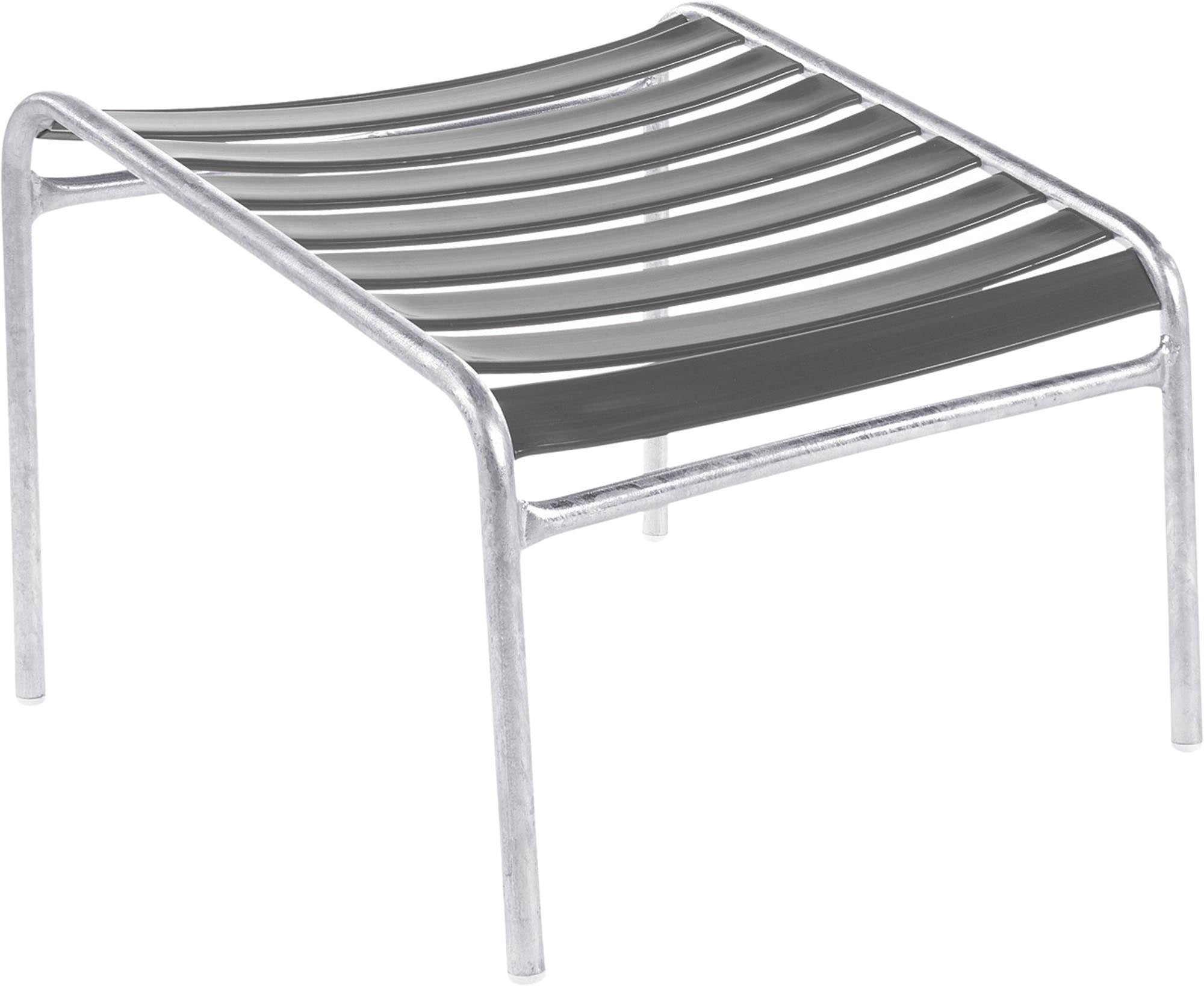 Hocker Lounger Säntis: Stilvoller und wetterfester Hocker für Garten und Balkon, ideal kombinierbar mit der eleganten Säntis-Kollektion.