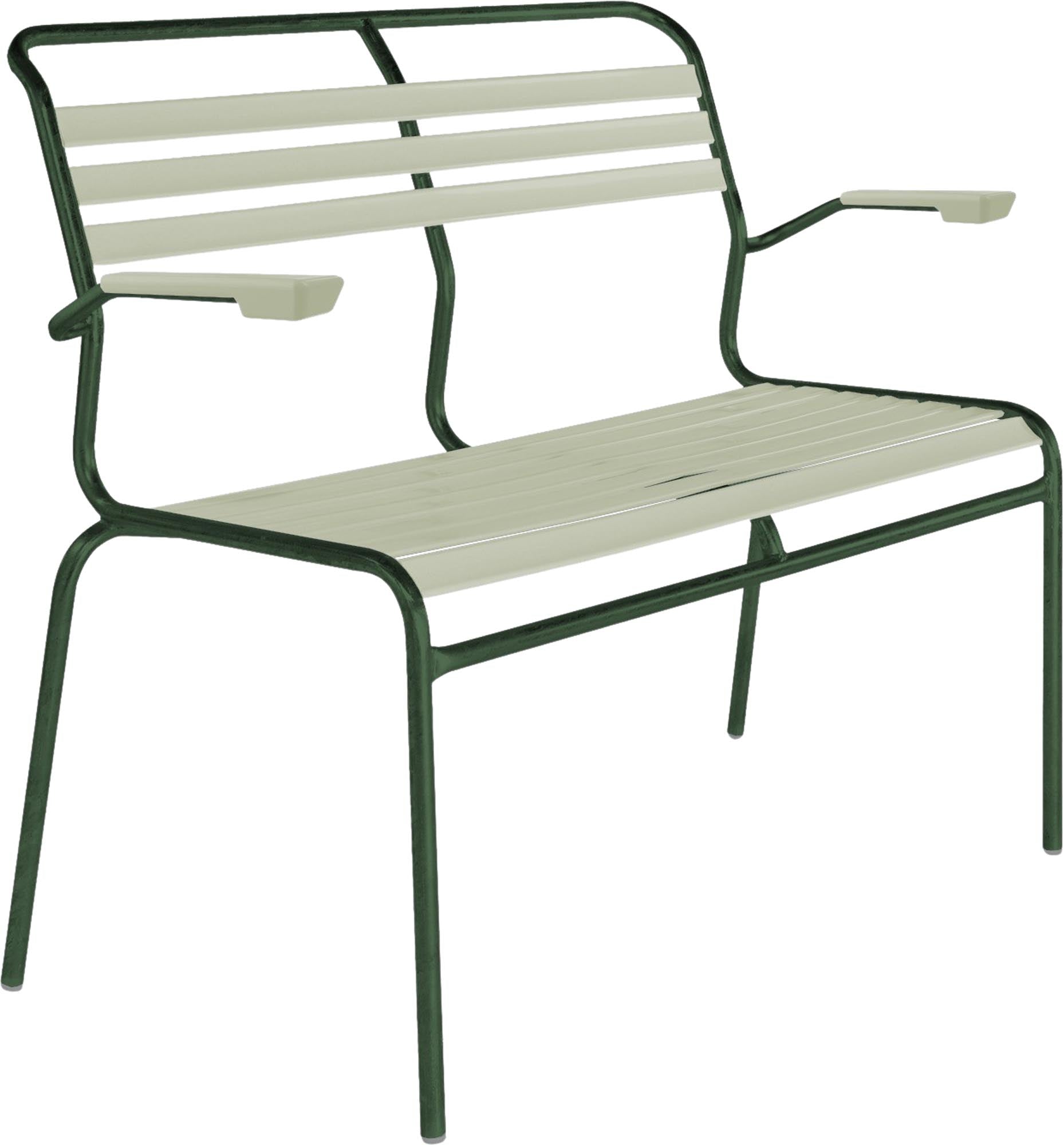 Elegante Säntis Lättli-2er Gartenbank mit Armlehne aus wetterfestem, langlebigem Material. Schweizer Handwerkskunst für stilvollen Außenbereich.