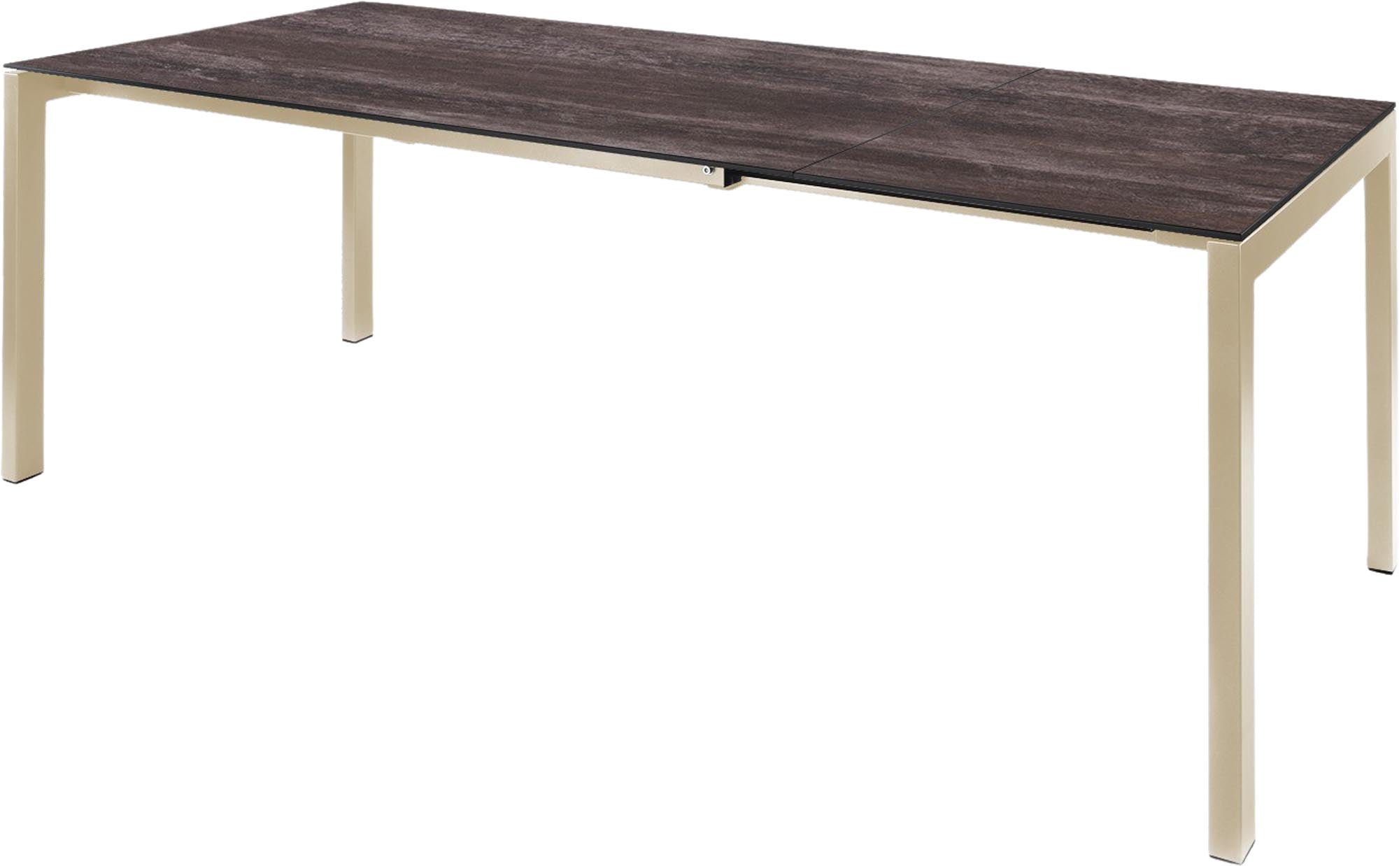 Stilvoller Fiberglastisch Luzern, ausziehbar von 140 auf 200 cm. Ideal für gesellige Gartenmomente und wetterfest dank hochwertiger Beschichtung.