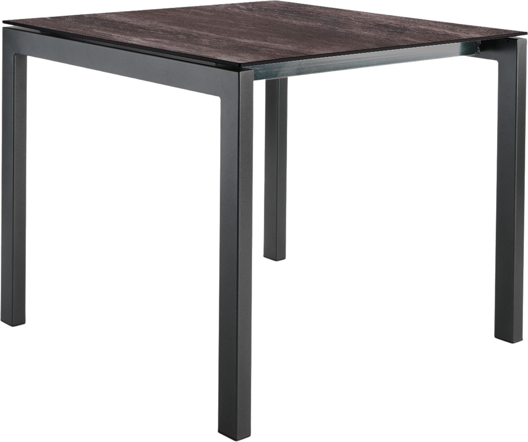 Der Fiberglastisch Luzern 80 x 80 von Schaffner vereint elegantes Design mit praktischer Abklappbarkeit und ist perfekt für Garten und Balkon.