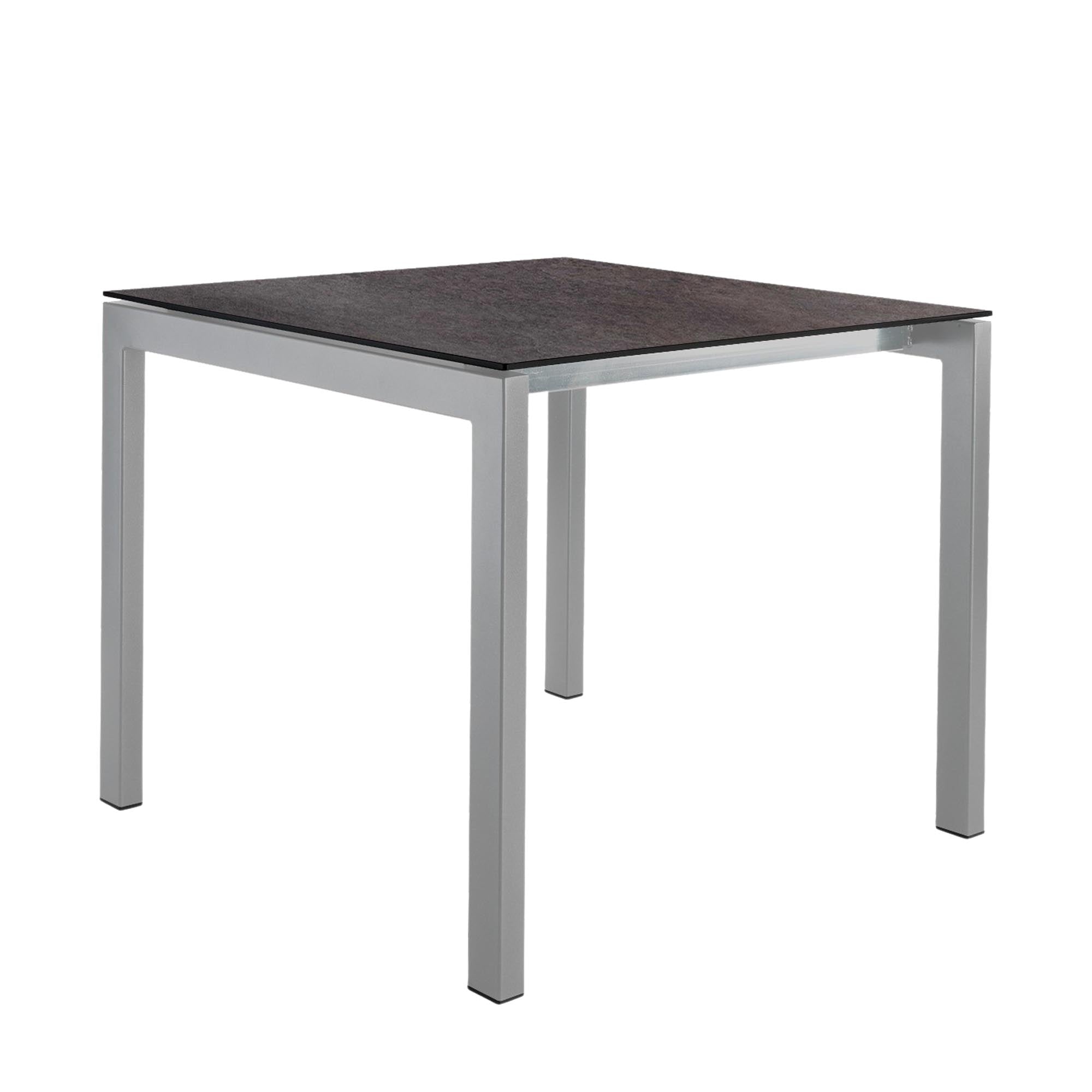Luzern Glasfaser-Gartentisch Decor 80x80 in Cooperfield präsentiert im Onlineshop von KAQTU Design AG. Gartentisch ist von Schaffner