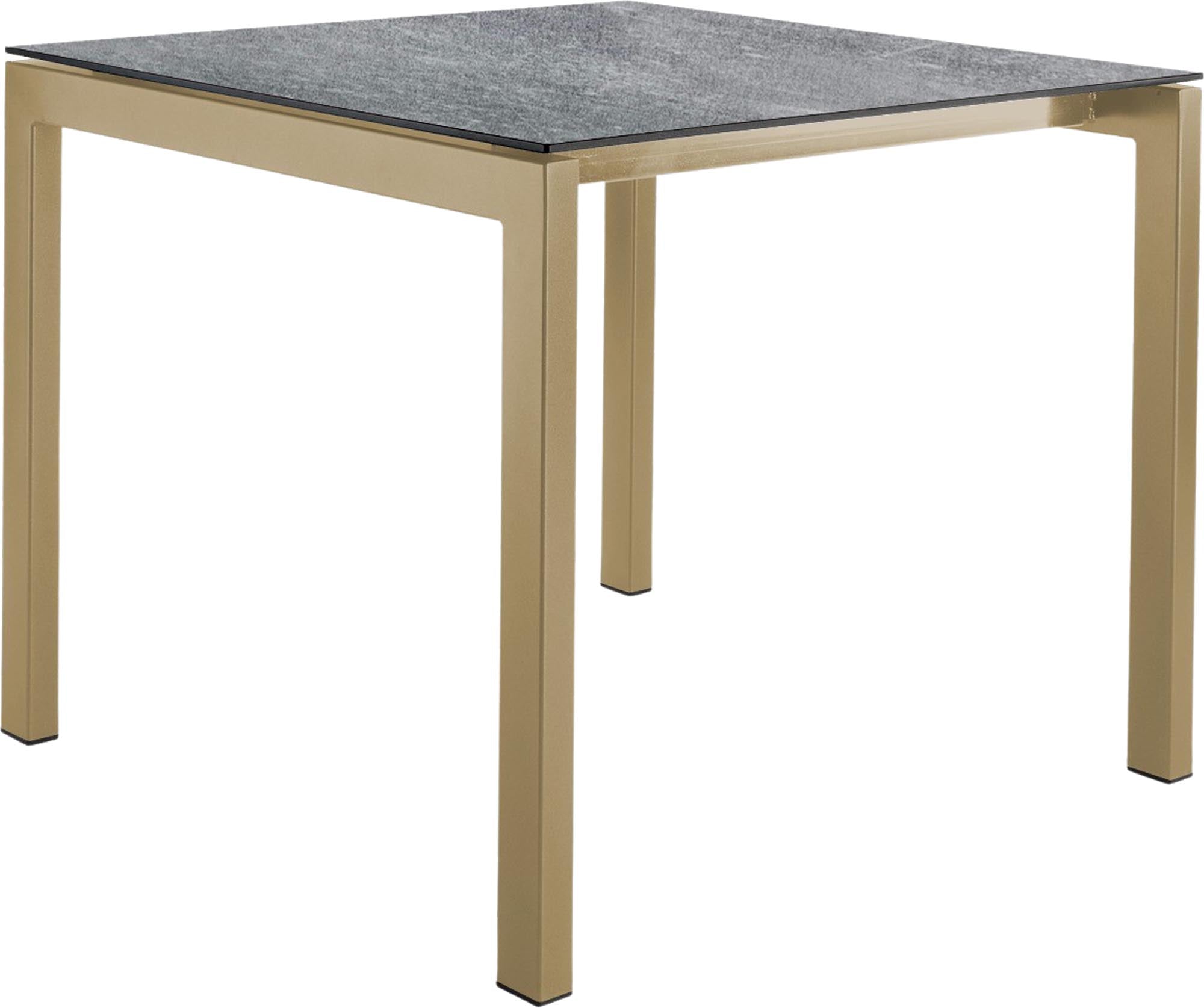 Luzern Glasfaser-Gartentisch Decor 80x80 in Beton präsentiert im Onlineshop von KAQTU Design AG. Gartentisch ist von Schaffner