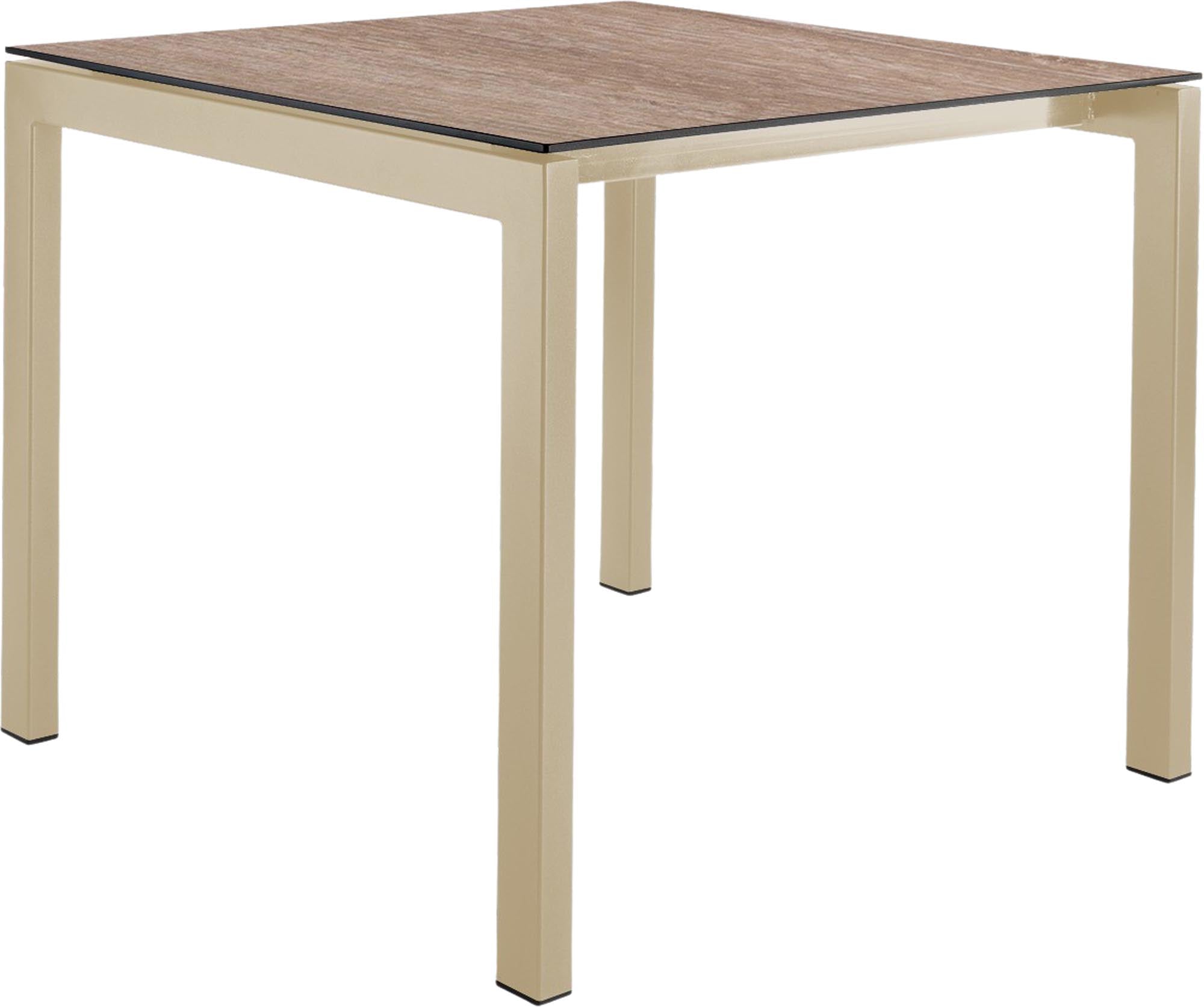 Der Fiberglastisch Luzern 80 x 80 von Schaffner vereint modernes Design mit Funktionalität – ideal für entspannte Stunden im Freien.