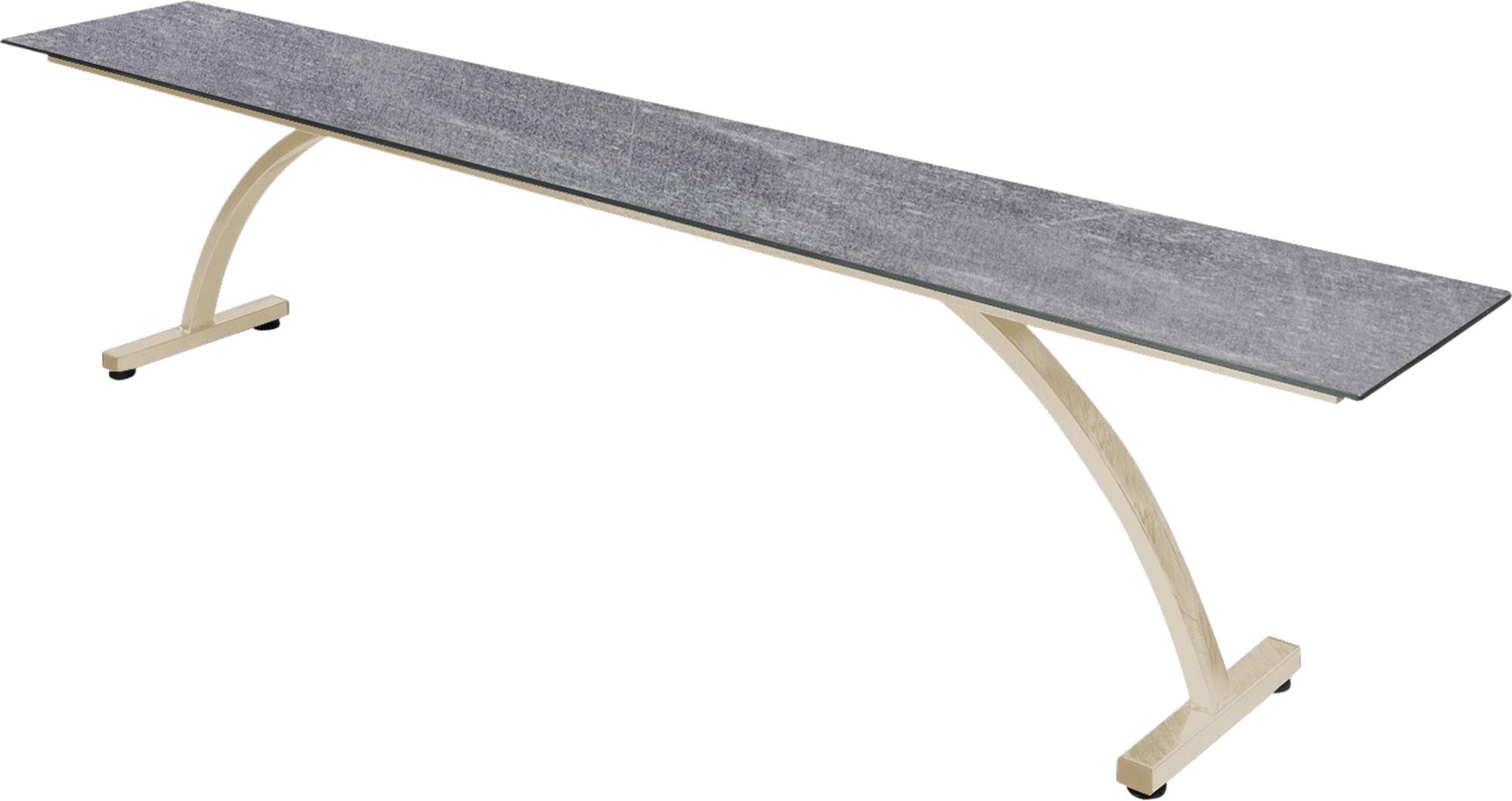 Bernardino Gartenbank aus Glasfasern 220x32 in Beton präsentiert im Onlineshop von KAQTU Design AG. Gartenbank ist von Schaffner