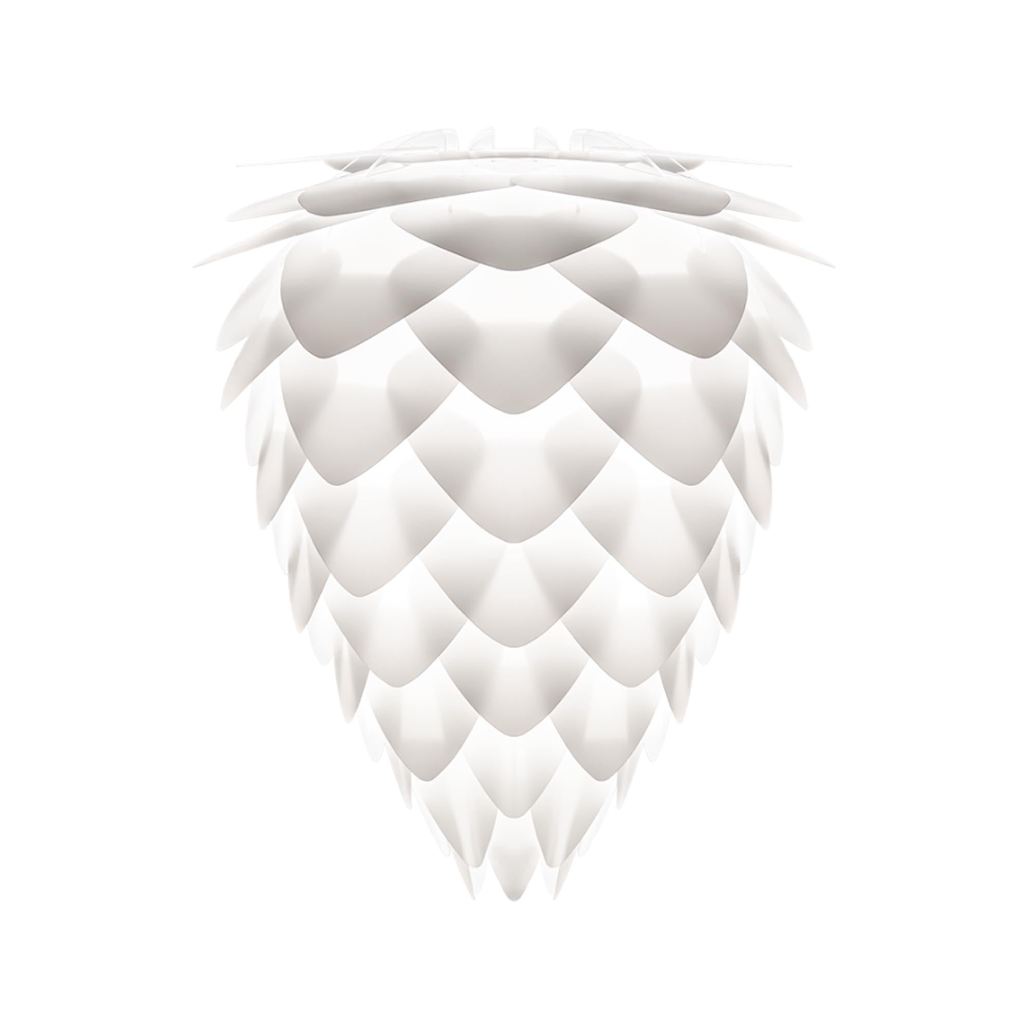 Conia Pendelleuchte: Modernes Design trifft Natur. Elegante Kegelform, blendfreies Licht, langlebige Materialien. In Weiss, Kupfer, Messing.