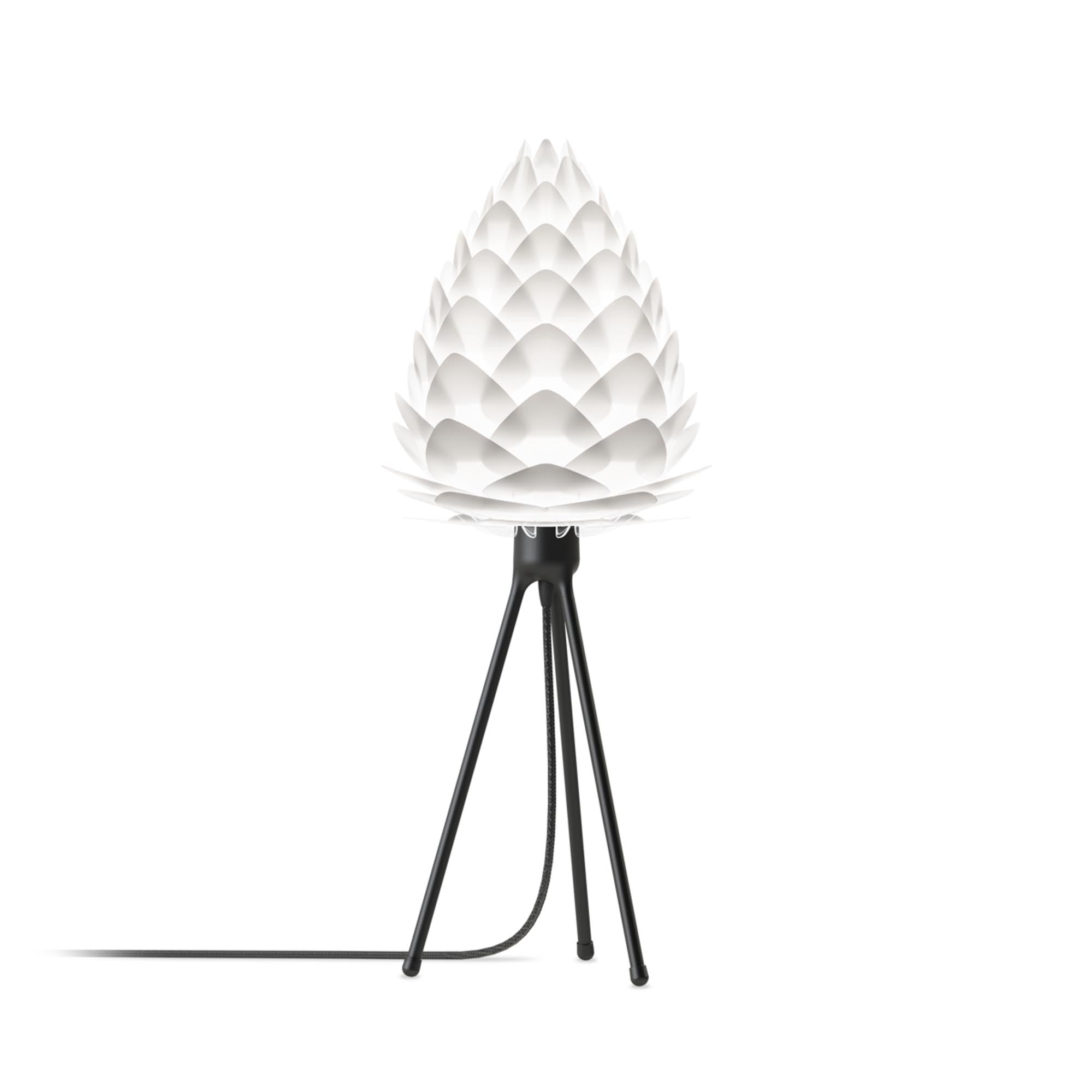 Stilvolle Conia mini Pendelleuchte von Umage für modernes Ambiente.