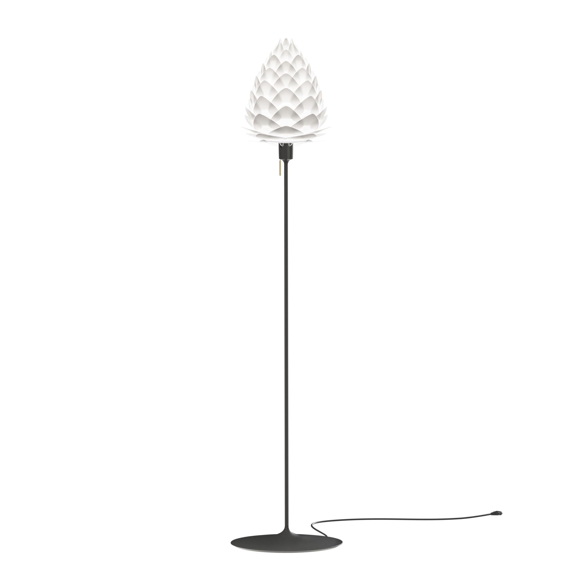 Elegante Conia mini Pendelleuchte von Umage für zeitlose Räume.