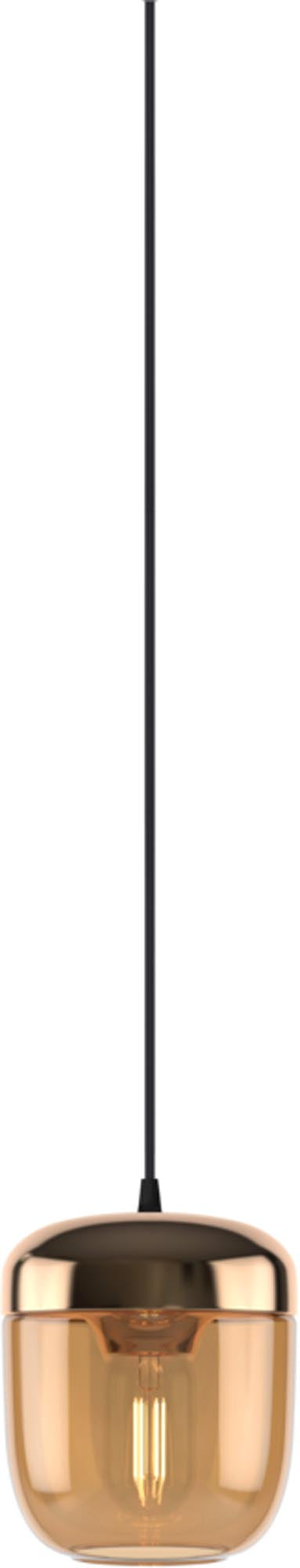 Der Acorn Lampenschirm von Umage besticht durch sein modernes Design, inspiriert von der Natur, und schafft eine warme Atmosphäre.