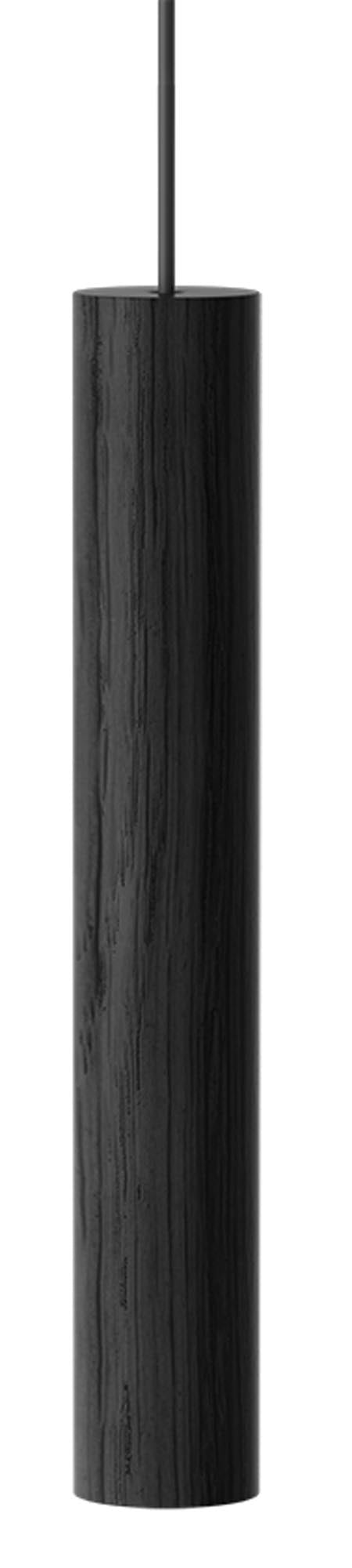 Umage Chimes Pendelleuchte: Skandinavisches Design aus Eichenholz.