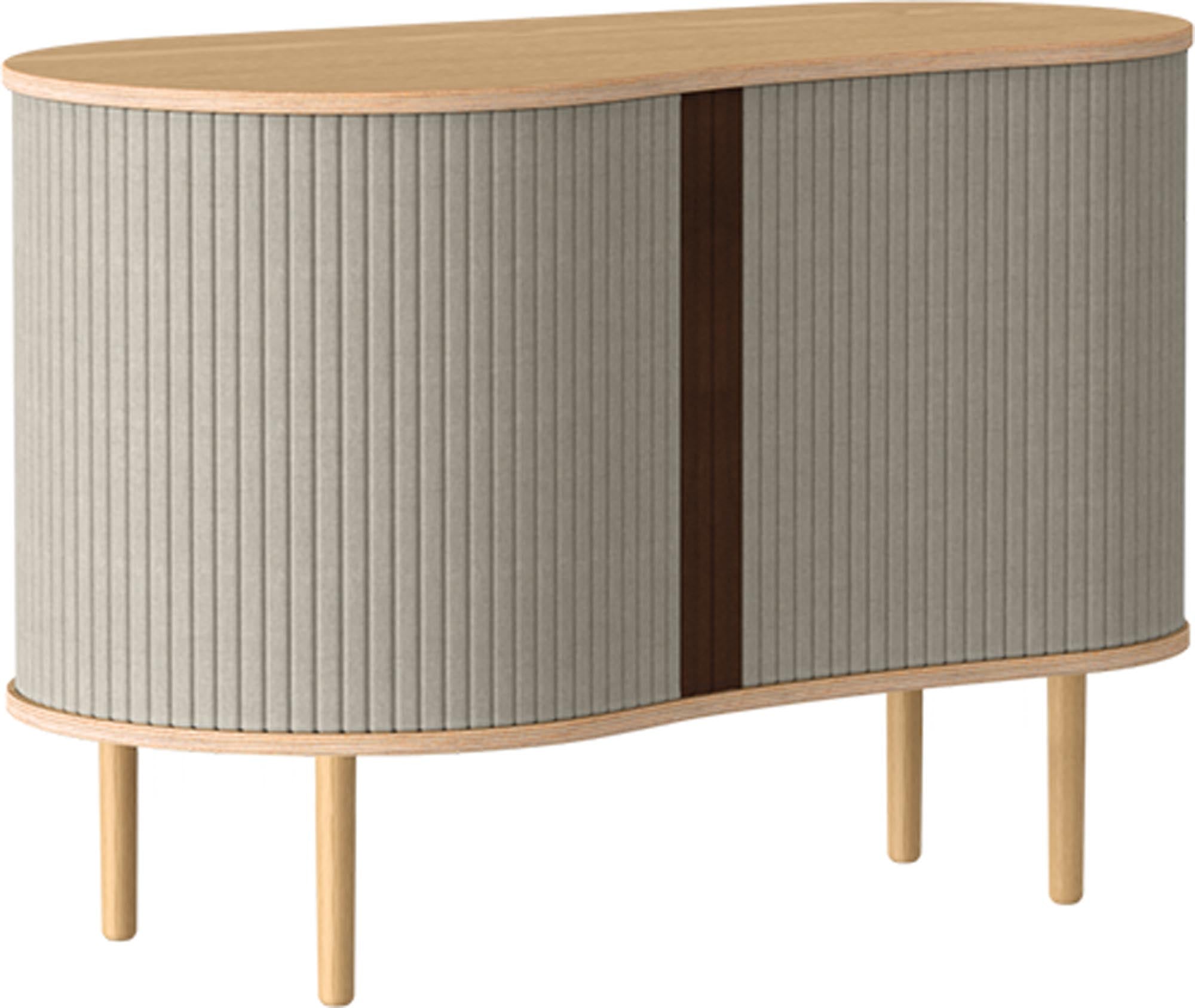 Stilvolles Umage Sideboard aus Eiche mit cleverem Stauraumdesign.