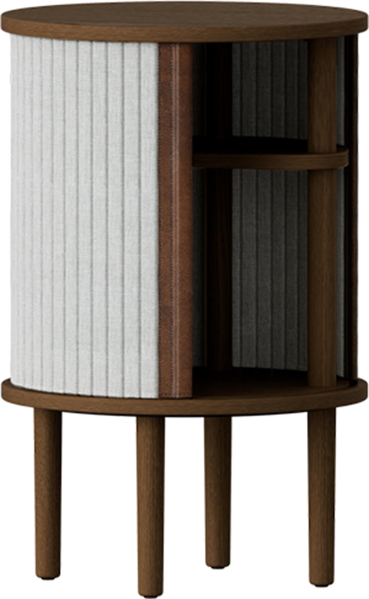 Entdecken Sie das Audacious Sideboard Mini von Umage – ein modernes Möbelstück, das Funktionalität und skandinavisches Design vereint.