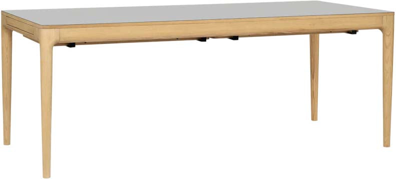 Umage Heart'n'Soul: Zeitloser Esstisch mit nordischer Eleganz.