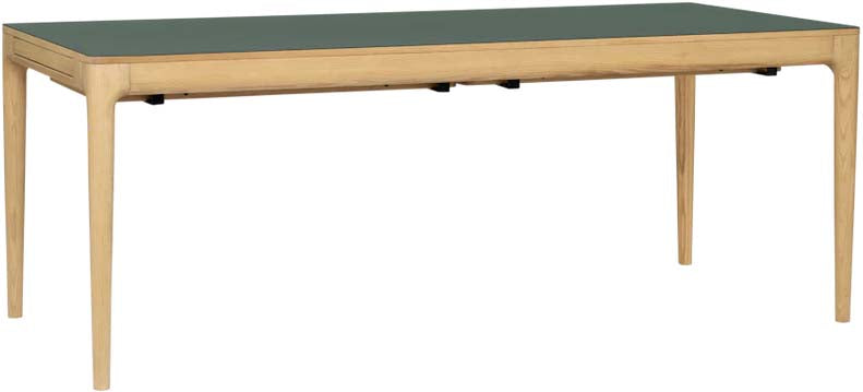 Heart'n'Soul Esstisch von Umage: Moderner Tisch mit stabilen Eichenbeinen und innovativer Fenix-Oberfläche. Perfekt für unvergessliche Momente.