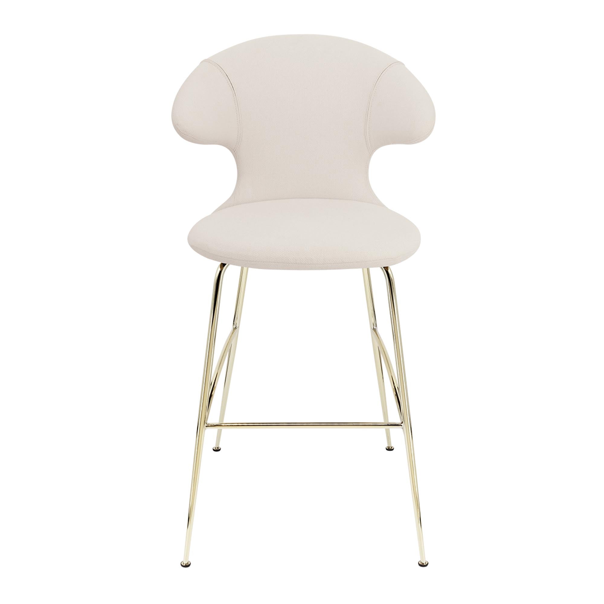 Stilvoller Umage Barstuhl: Zeitloses Design für moderne Räume.