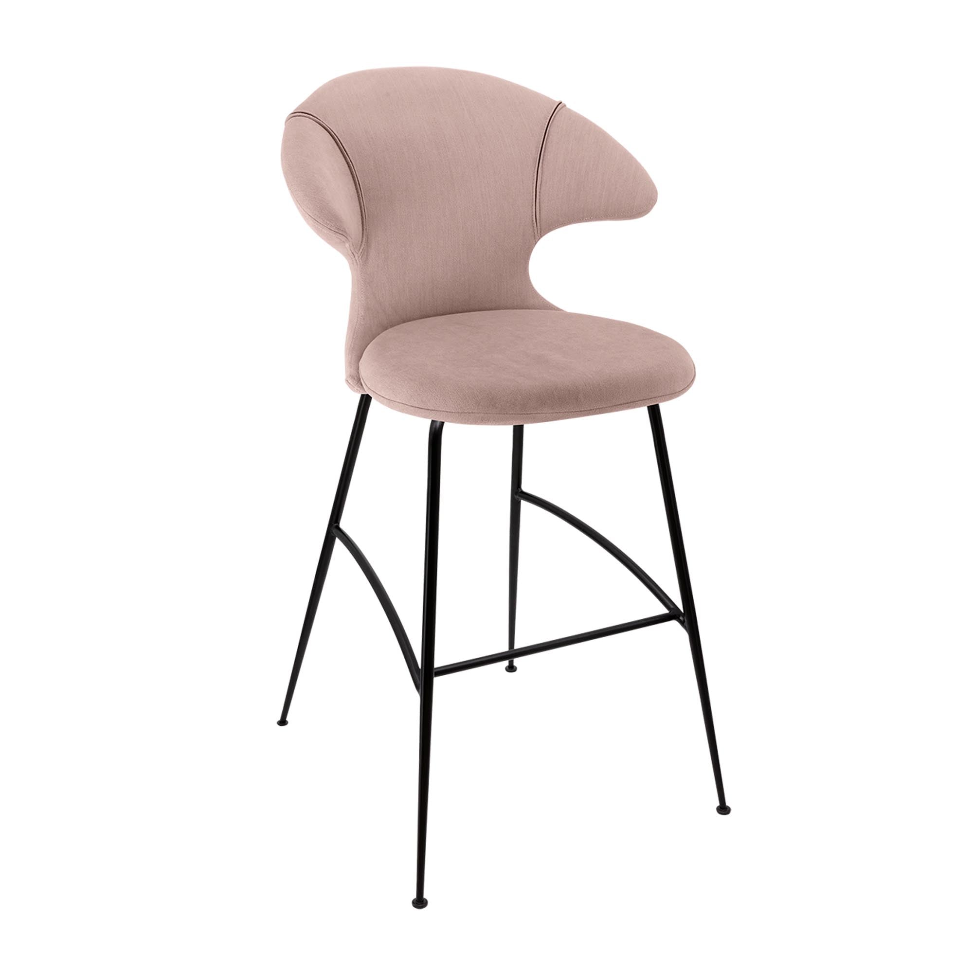 Entdecken Sie den Time Flies Barstuhl von Umage – stilvolles Design, hochwertige Materialien und unvergleichlicher Komfort für Ihr Zuhause.