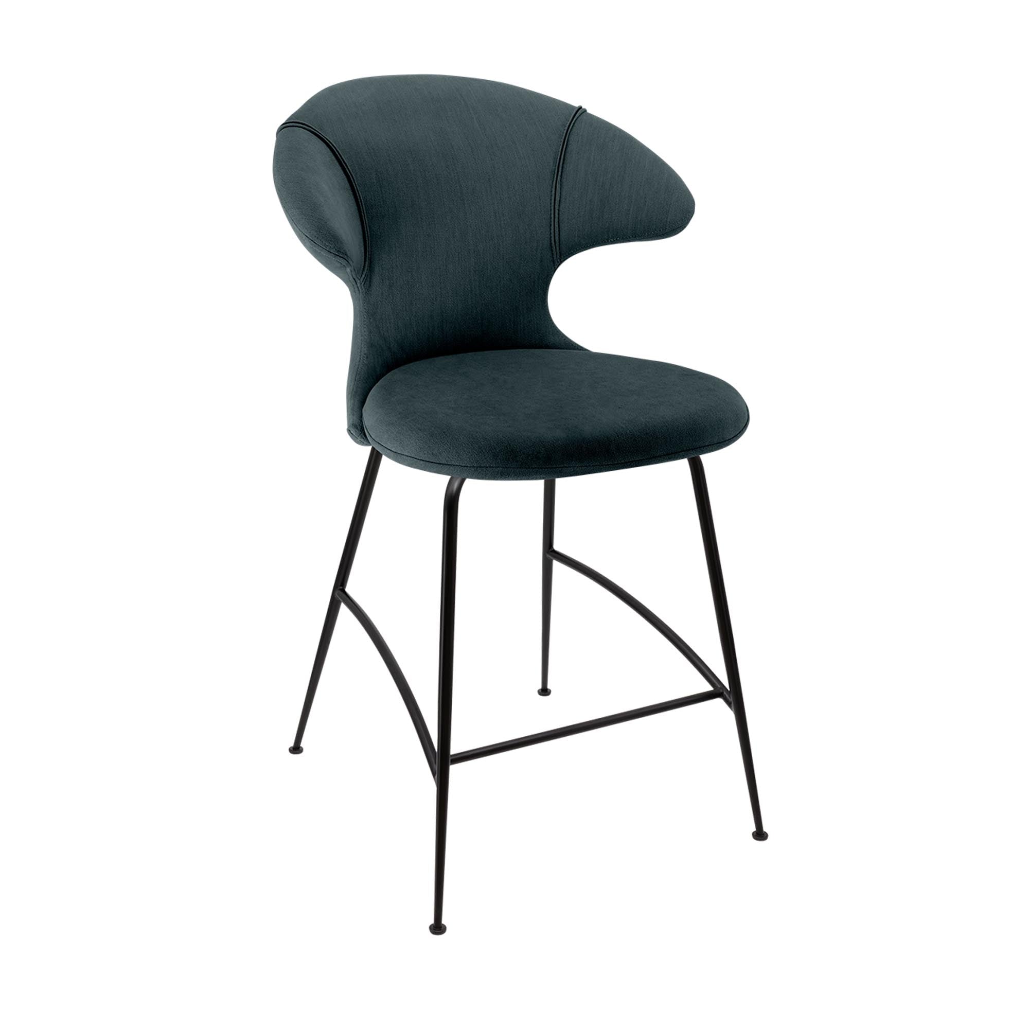 Bequemer Time Flies Counter Stuhl von Umage: Flexibel, stilvoll und nachhaltig – ideal für anregende Gespräche an der Küchentheke.