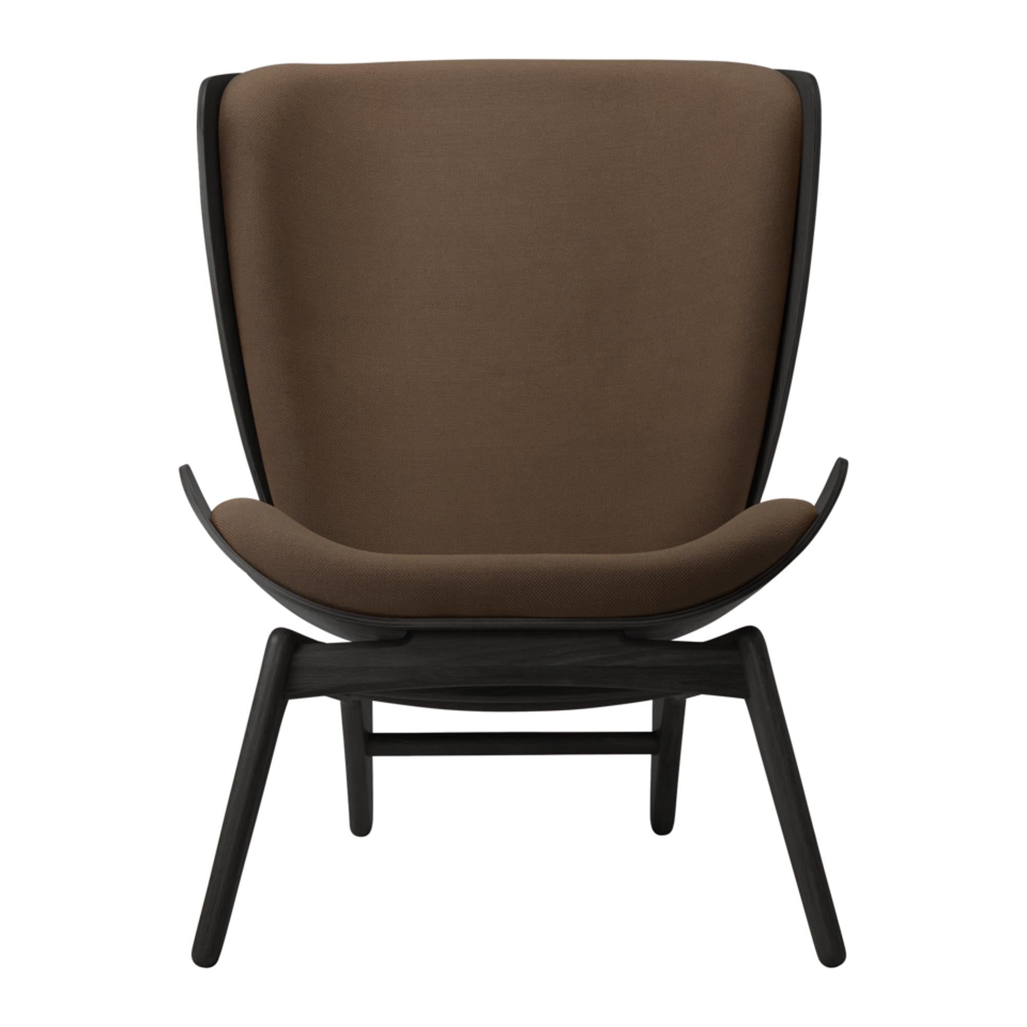 Eleganter Umage Sessel: Perfekte Ruheoase für stilvolle Leser.