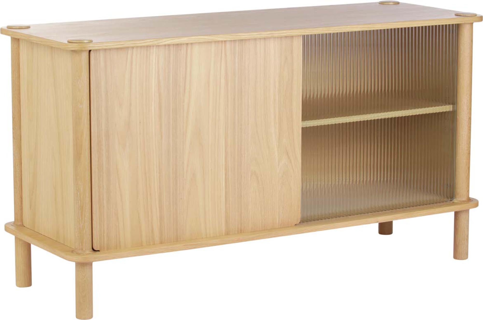 Stilvolles Italic Sideboard von Umage mit Holz- und Glastür.