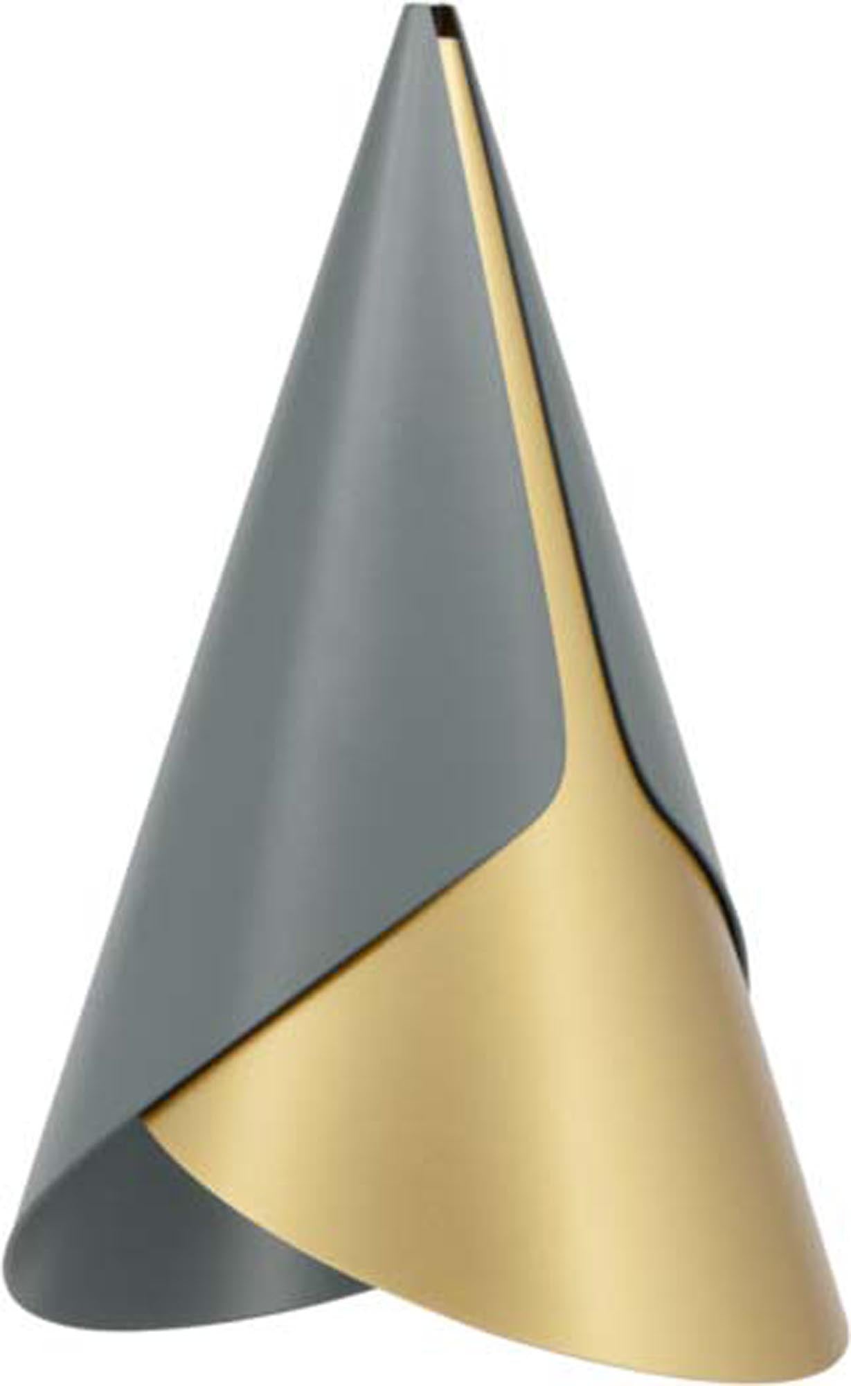 Cornet Lampenschirm: Vielseitige Eleganz in 16 Farbvarianten.